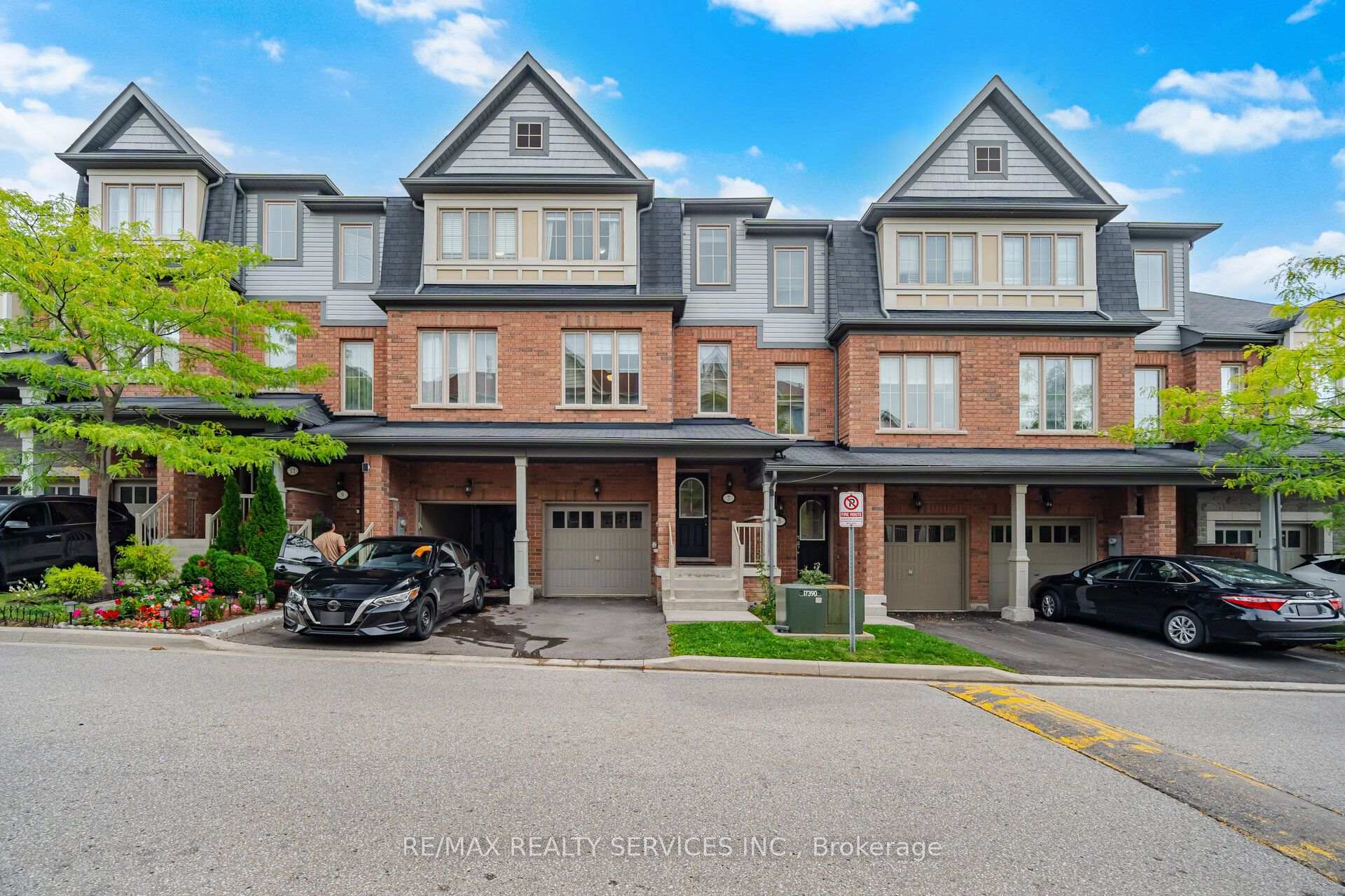 Photo of Unit 42, 7 Cedar Lake Crescent