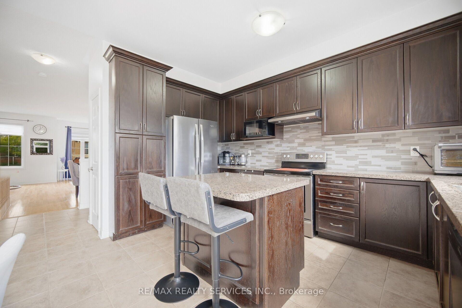 Photo 13 of Unit 42, 7 Cedar Lake Crescent, Brampton, Bram West — HOMEH