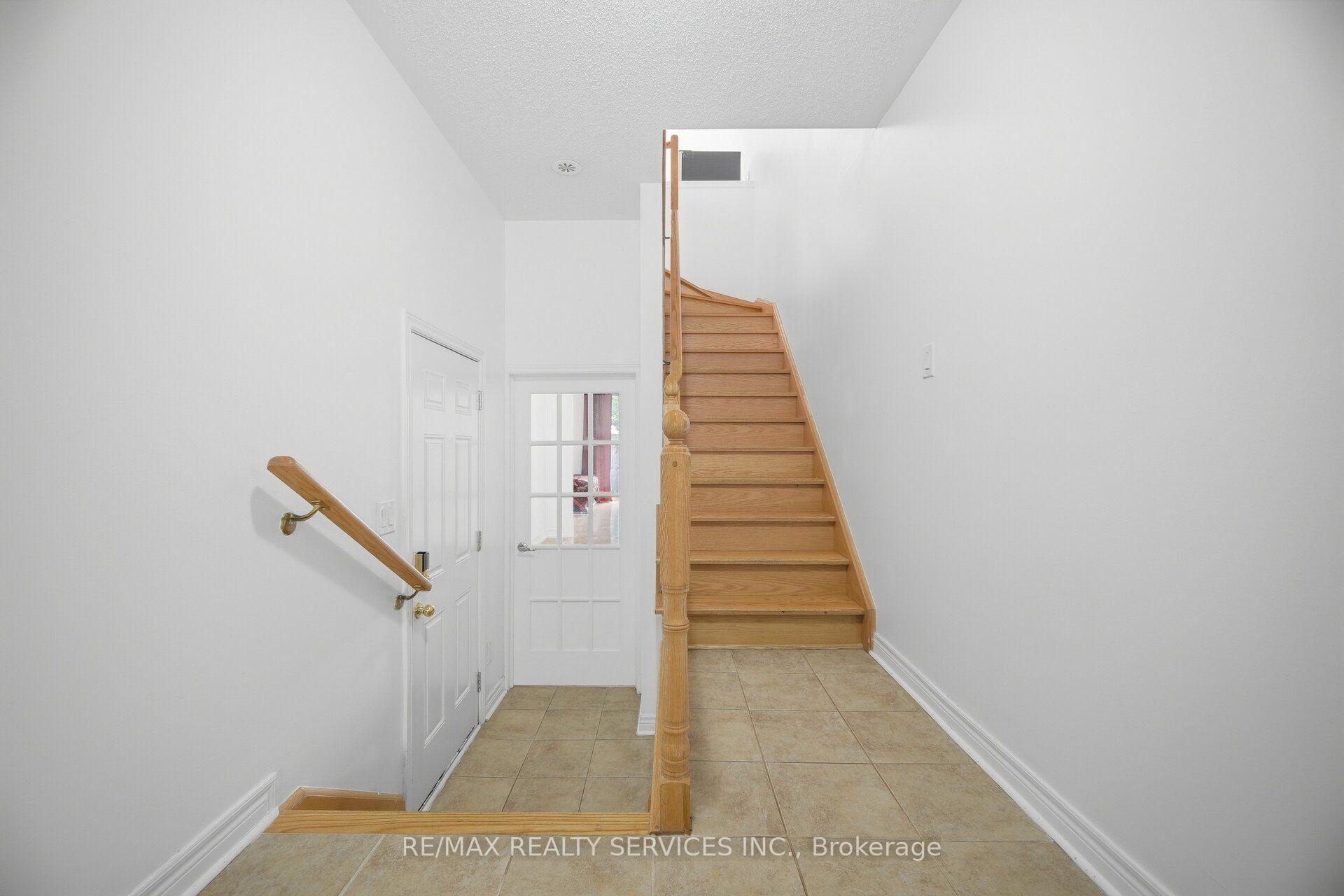 Photo 37 of Unit 42, 7 Cedar Lake Crescent, Brampton, Bram West — HOMEH