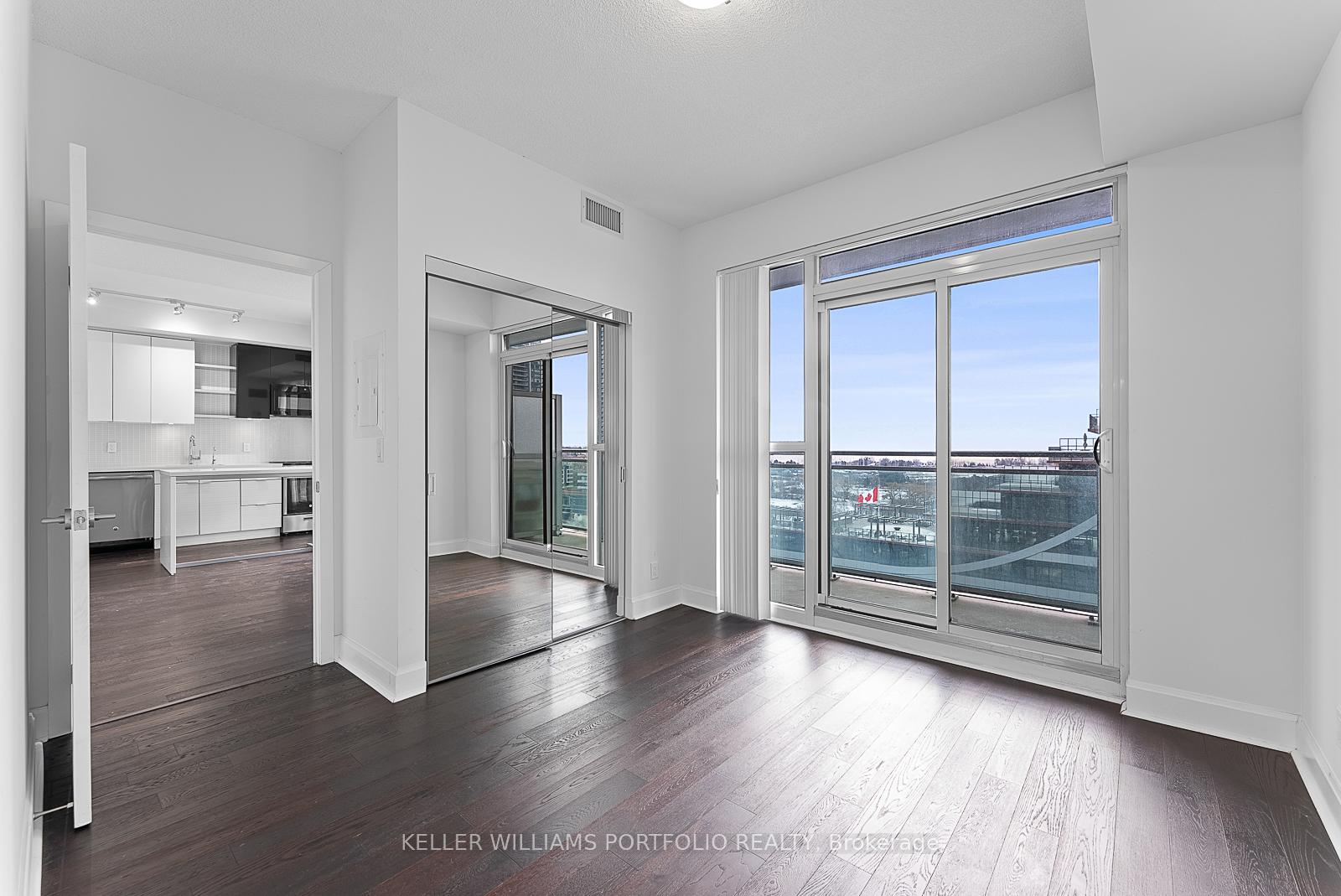 Photo 22 of Unit 1011, 33 Shore Breeze Drive, Etobicoke, Mimico — HOMEH