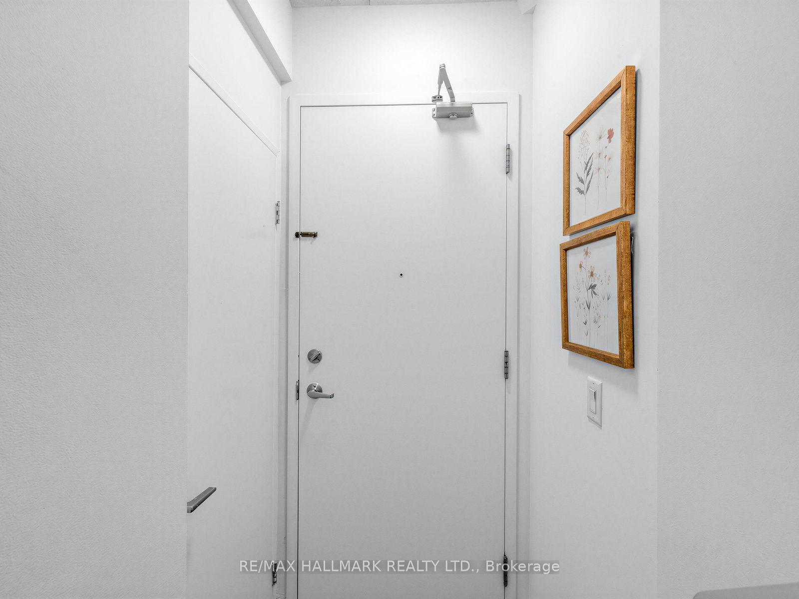 Photo 2 of Unit 728, 333 Adelaide Street E, Toronto, Moss Park — HOMEH