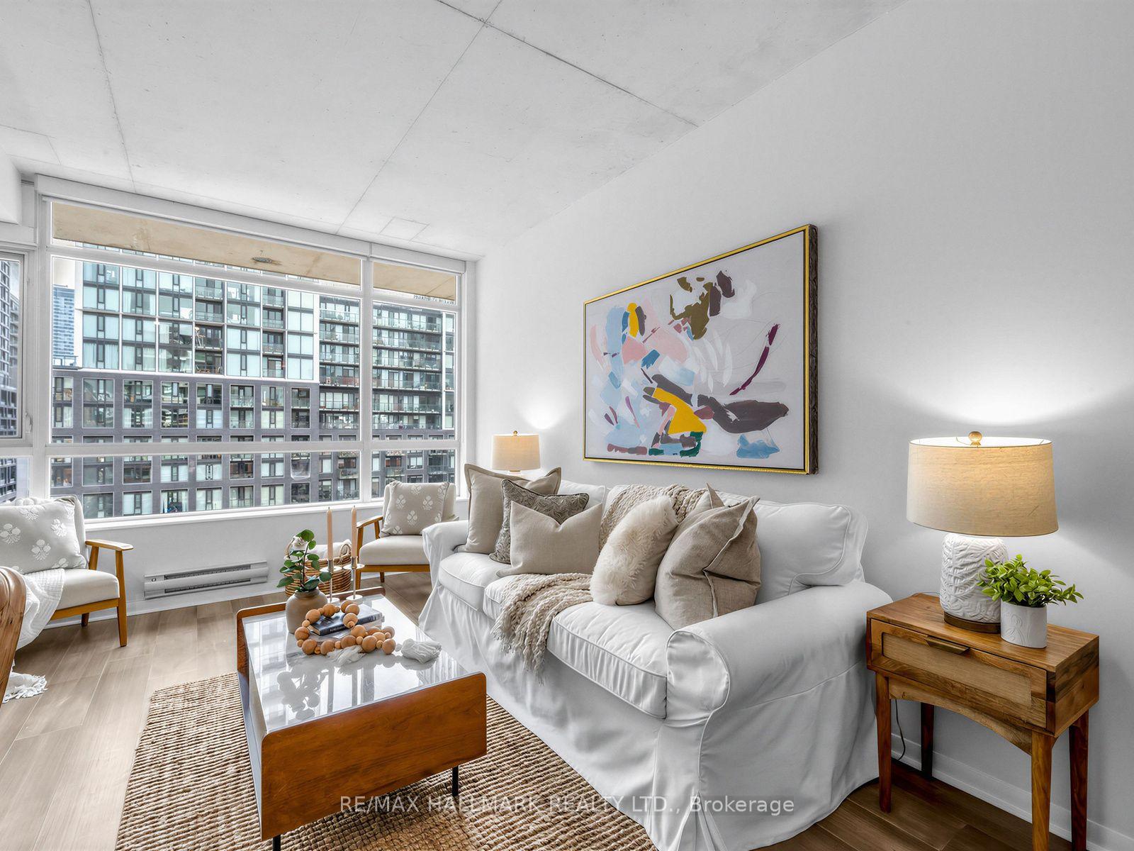 Photo 5 of Unit 728, 333 Adelaide Street E, Toronto, Moss Park — HOMEH