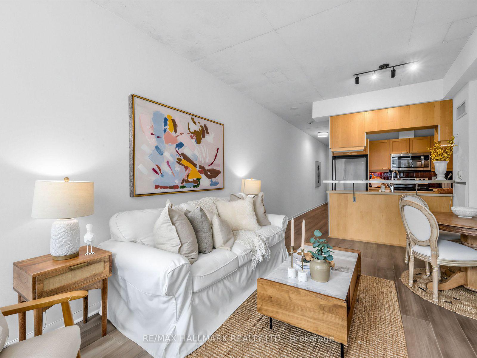 Photo 8 of Unit 728, 333 Adelaide Street E, Toronto, Moss Park — HOMEH