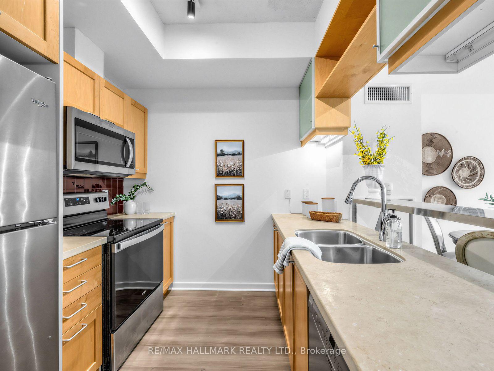 Photo 18 of Unit 728, 333 Adelaide Street E, Toronto, Moss Park — HOMEH