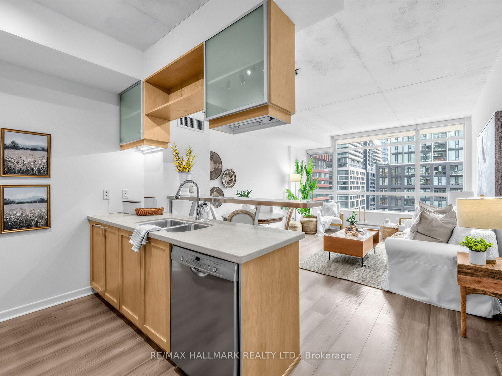 Photo 19 of Unit 728, 333 Adelaide Street E, Toronto, Moss Park — HOMEH