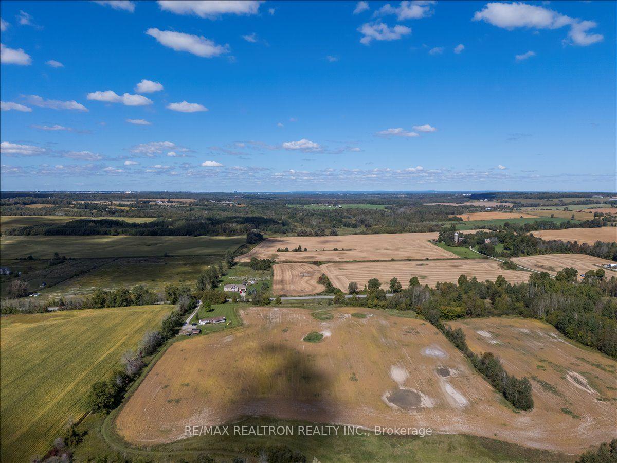 Photo 7 of 2755 4th Line, Innisfil, Rural Innisfil — HOMEH