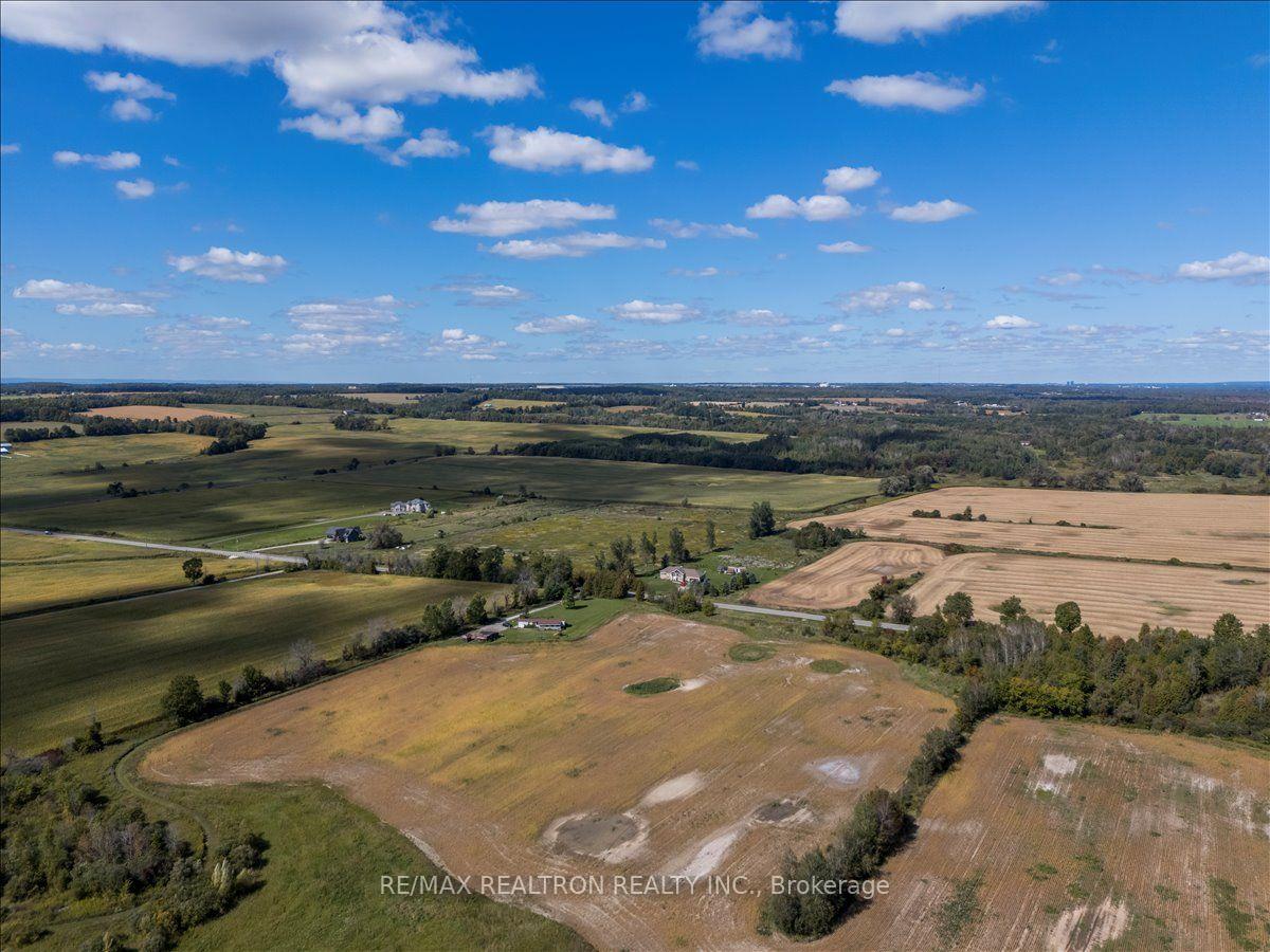 Photo 8 of 2755 4th Line, Innisfil, Rural Innisfil — HOMEH