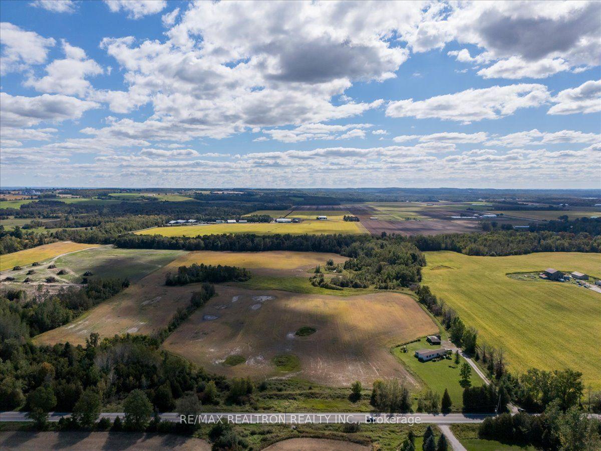 Photo 11 of 2755 4th Line, Innisfil, Rural Innisfil — HOMEH