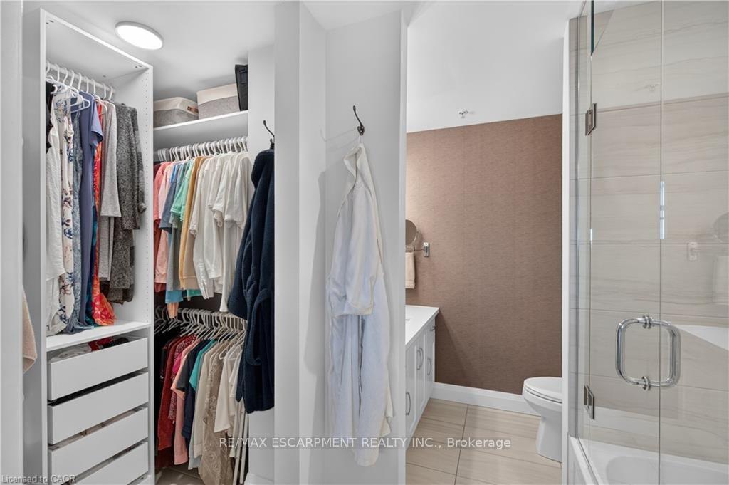 Photo 23 of Unit 304, 30 Hamilton Street S, Hamilton, Waterdown — HOMEH