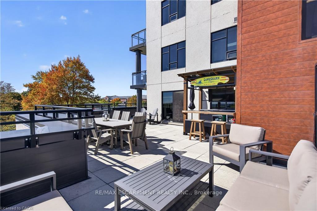 Photo 32 of Unit 304, 30 Hamilton Street S, Hamilton, Waterdown — HOMEH