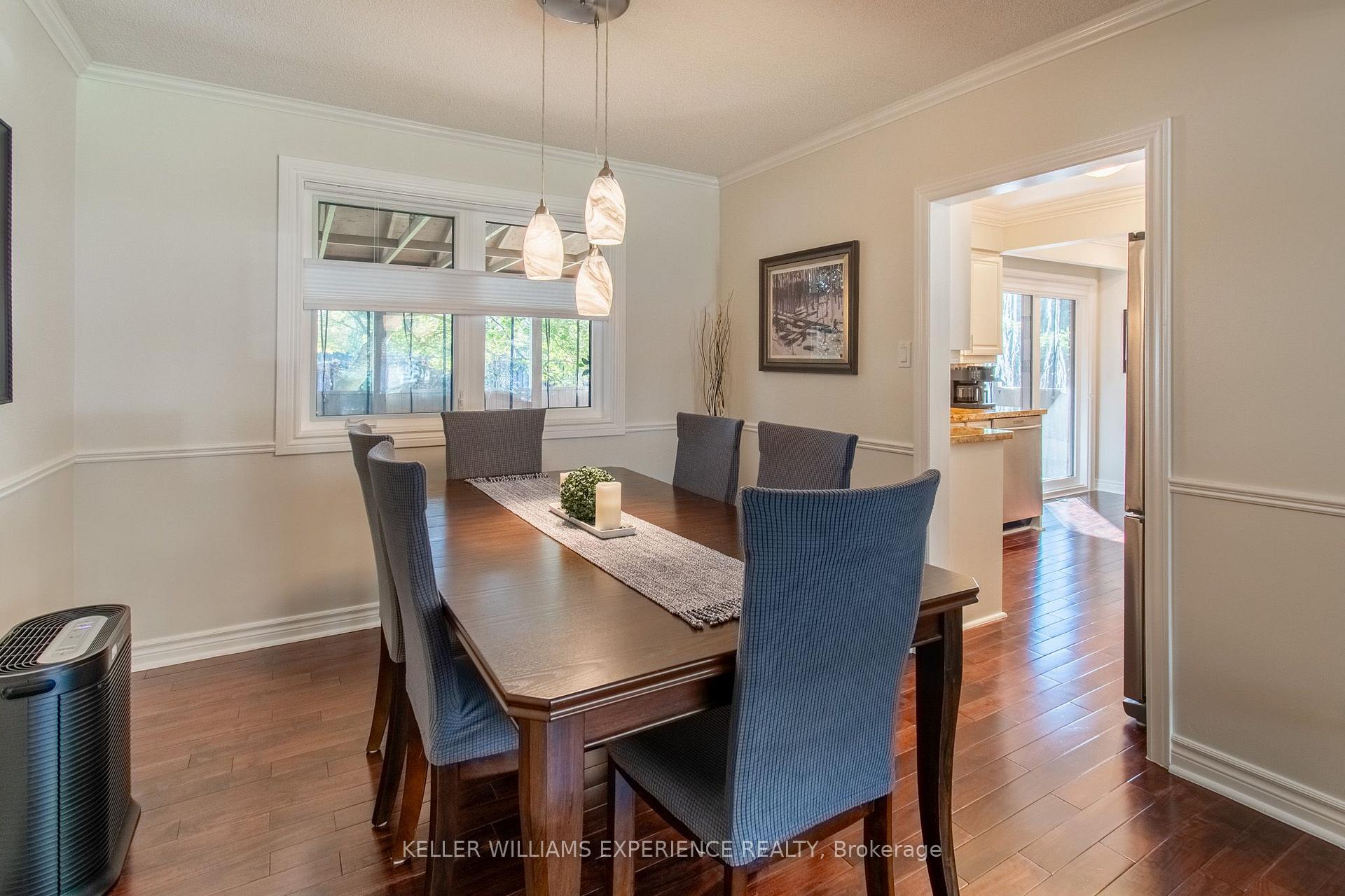Photo 8 of 15 Woodcrest Road, Barrie, Allandale Heights — HOMEH