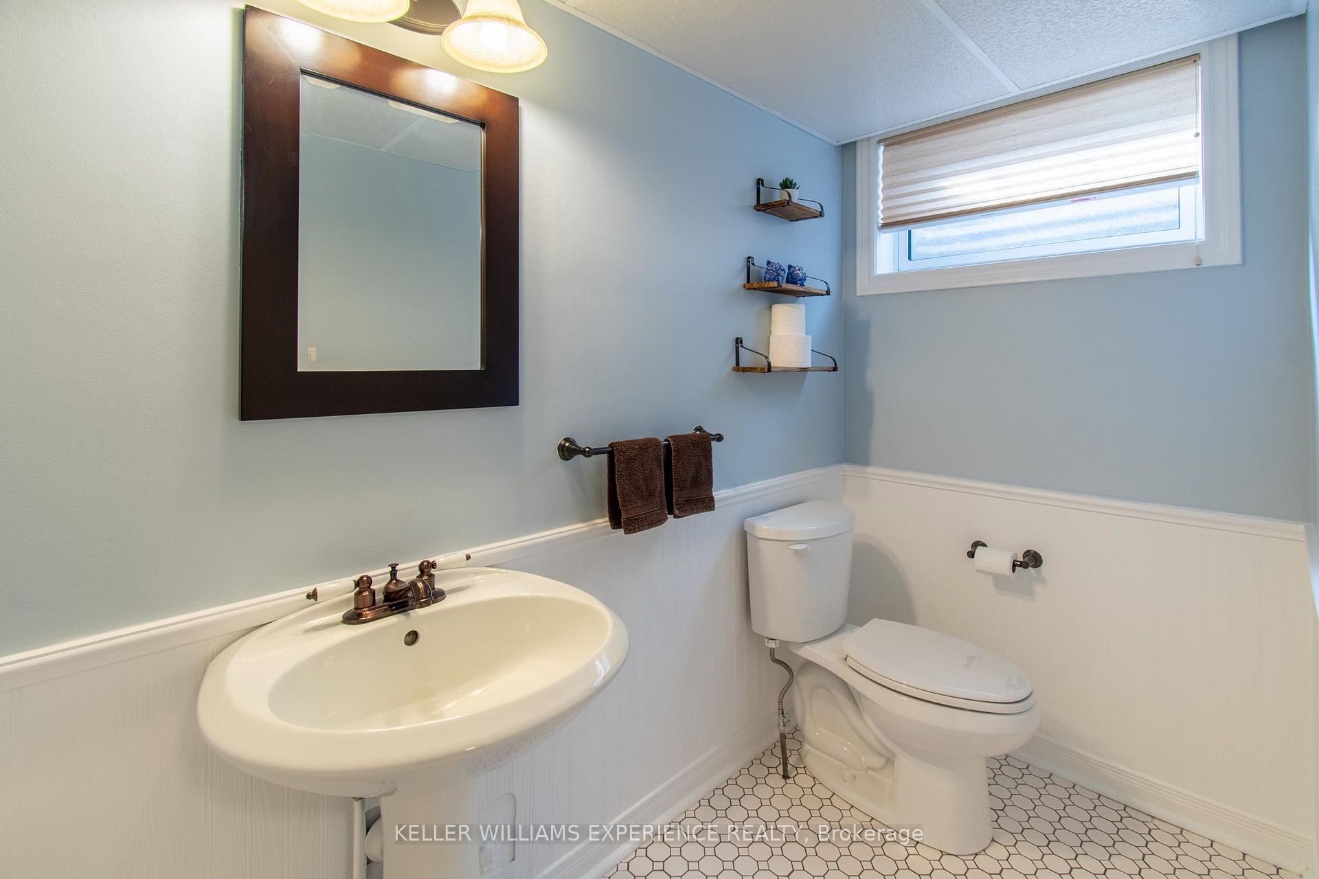 Photo 25 of 15 Woodcrest Road, Barrie, Allandale Heights — HOMEH