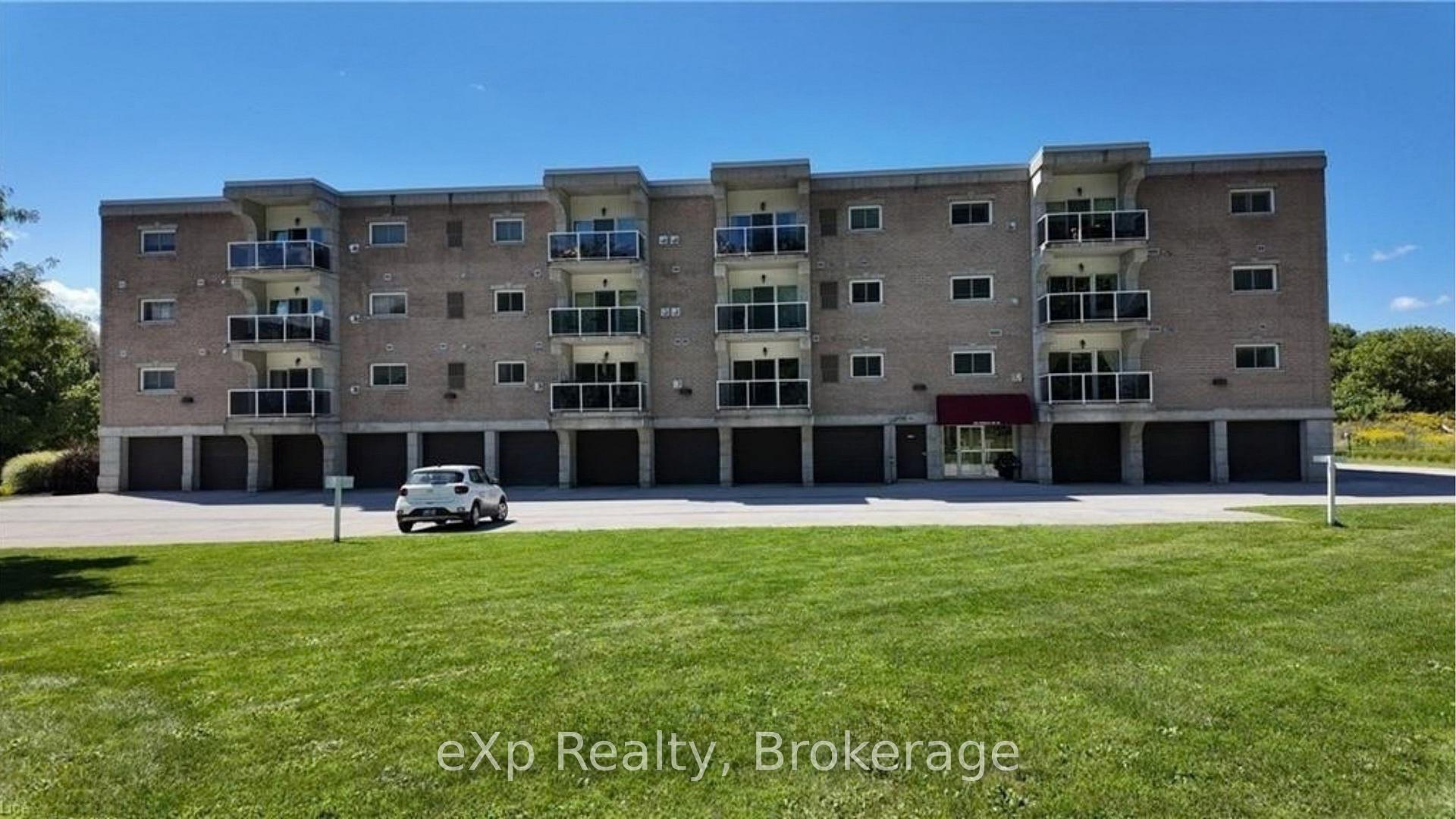 Photo of Unit 304, 125 William Street N