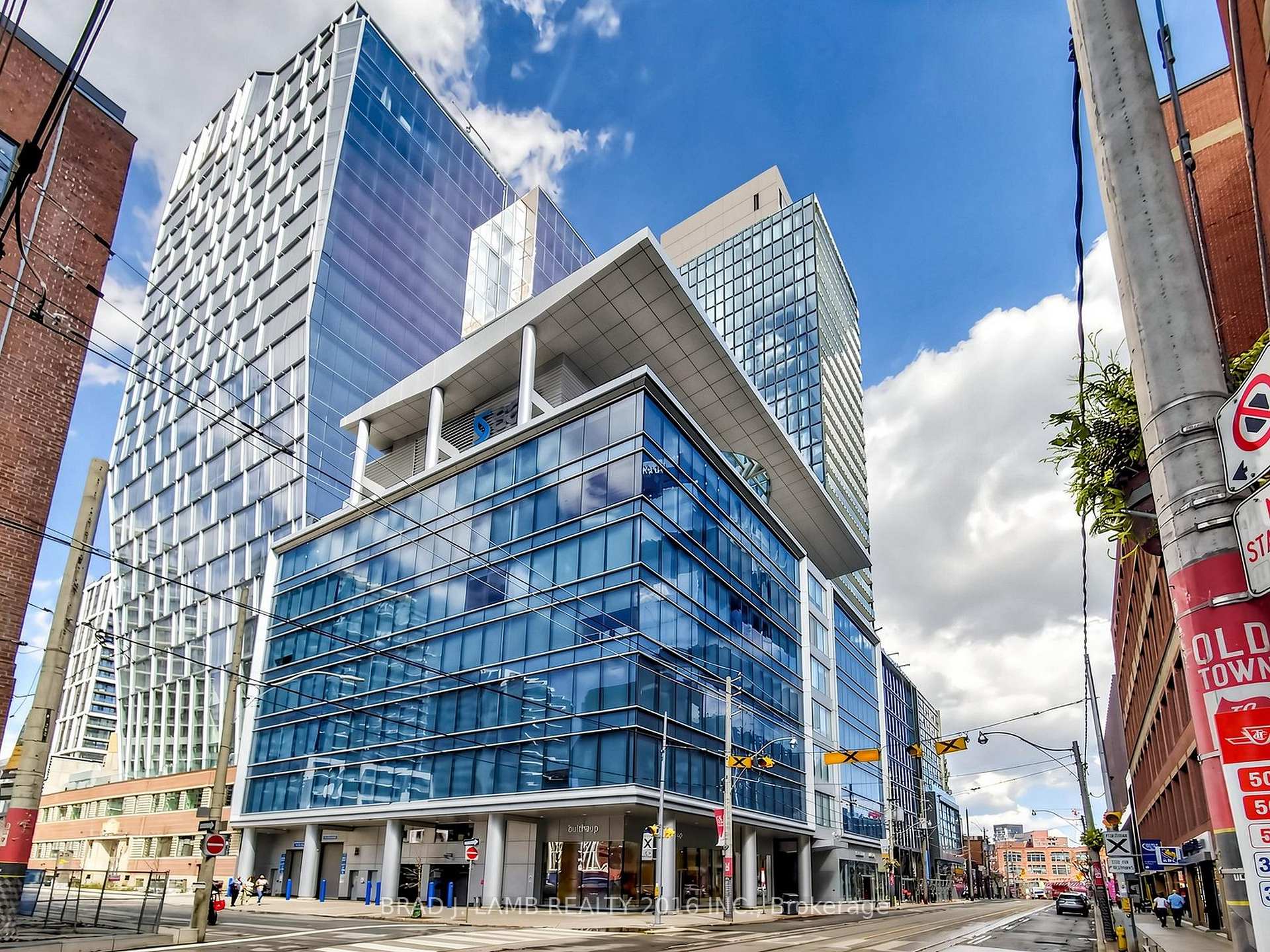 Photo 1 of Unit 305, 284 King Street E, Toronto, Moss Park — HOMEH