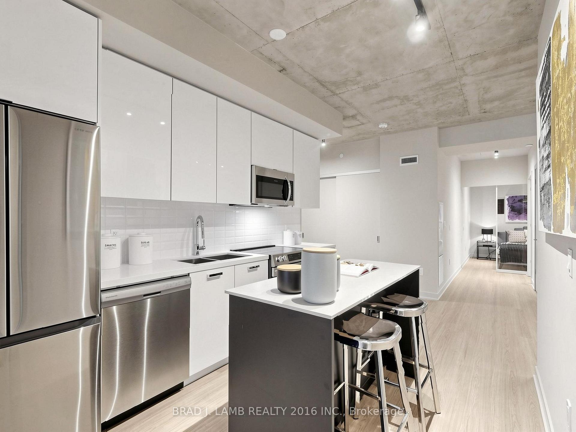 Photo 10 of Unit 305, 284 King Street E, Toronto, Moss Park — HOMEH