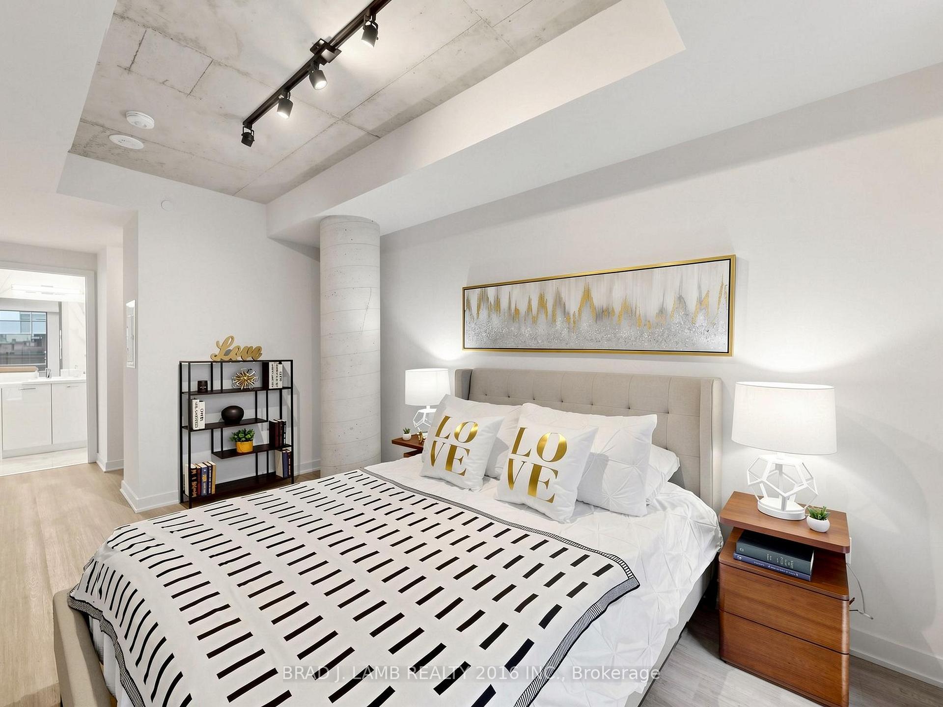 Photo 21 of Unit 305, 284 King Street E, Toronto, Moss Park — HOMEH