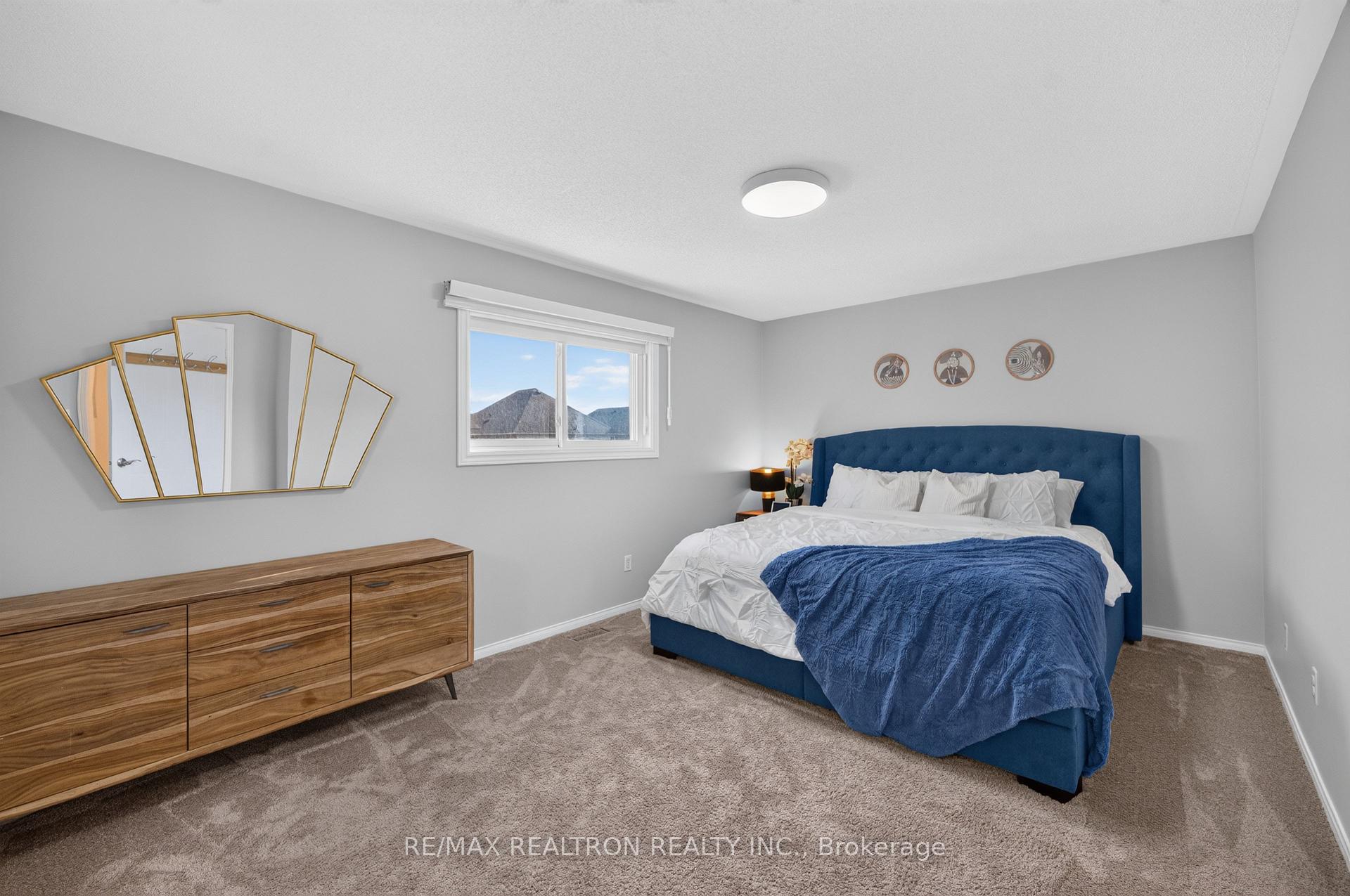 Photo 16 of 15 Iberville Road, Whitby, Brooklin — HOMEH