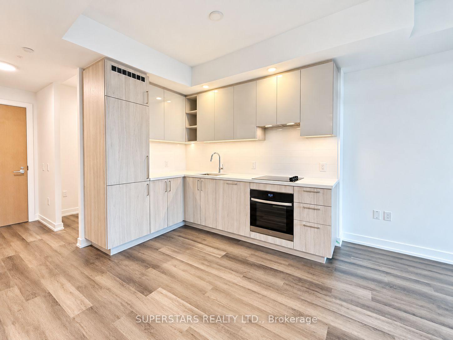 Photo 5 of Unit 2710, 5 Meadowdale Road, Vaughan, Vaughan Corporate Centre — HOMEH