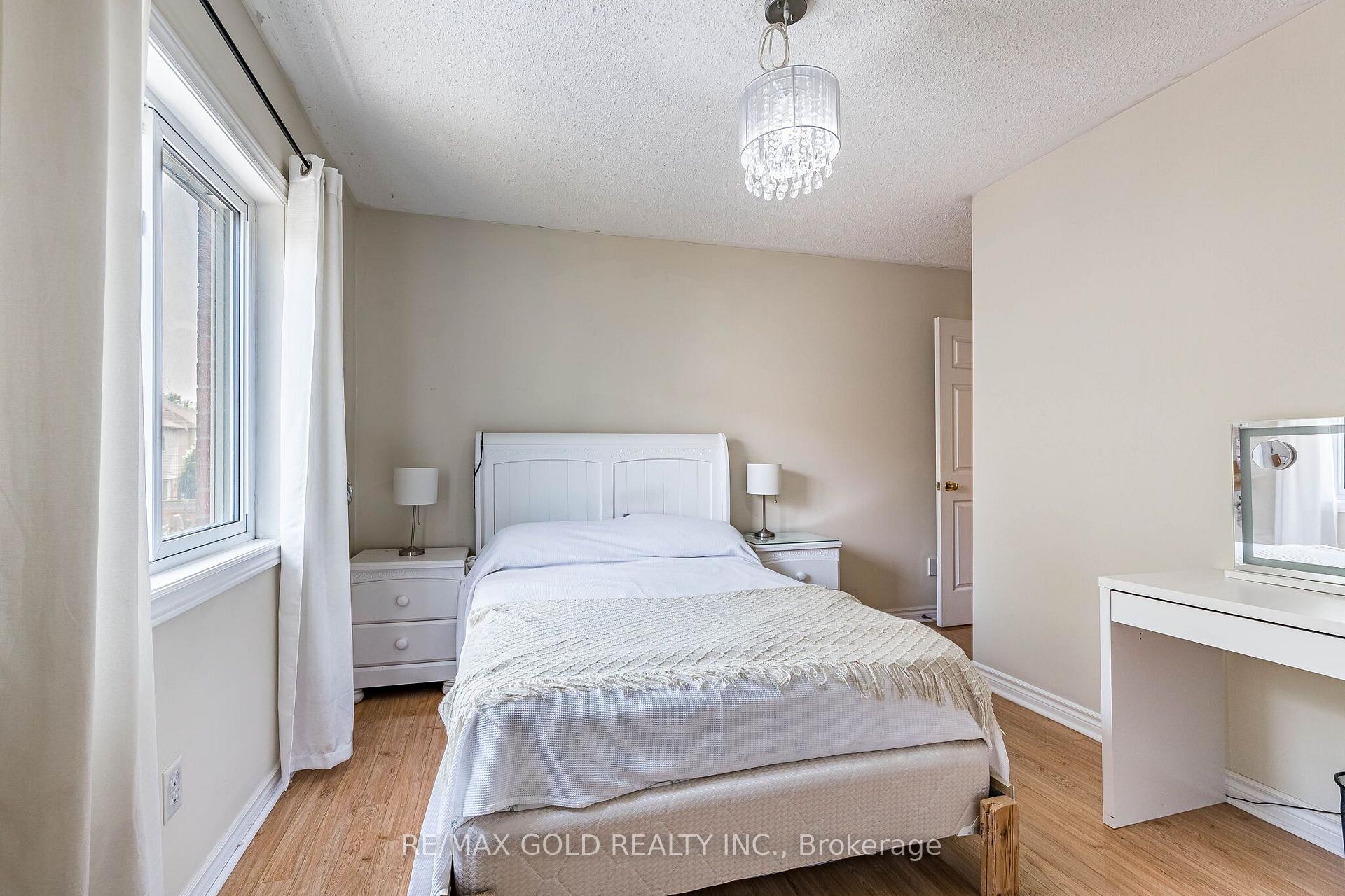 Photo 27 of 23 Rain Lily Lane, Brampton, Sandringham-Wellington — HOMEH