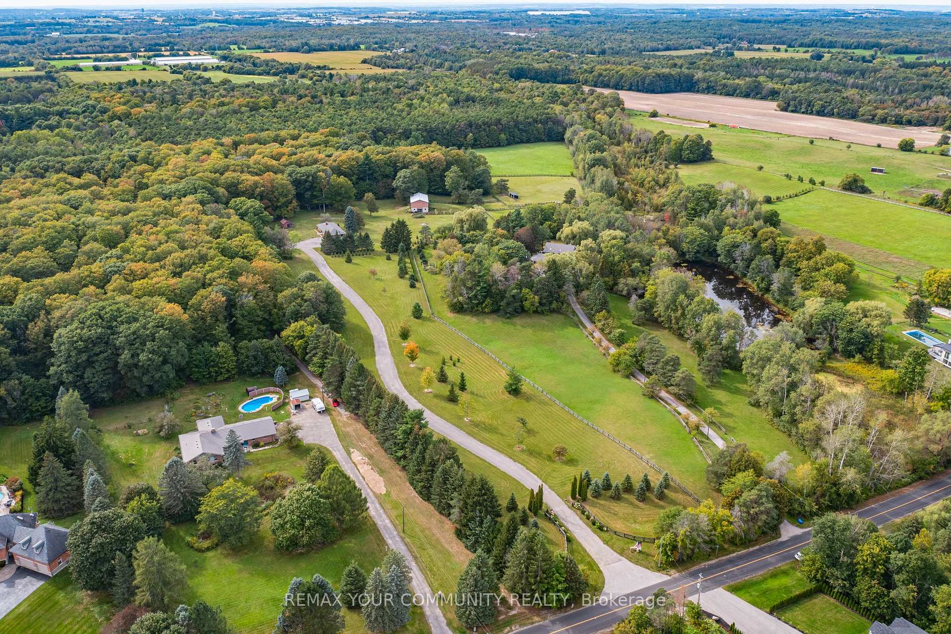 Photo 4 of 16902 Mccowan Road, Whitchurch-Stouffville, Rural Whitchurch-Stouffville — HOMEH