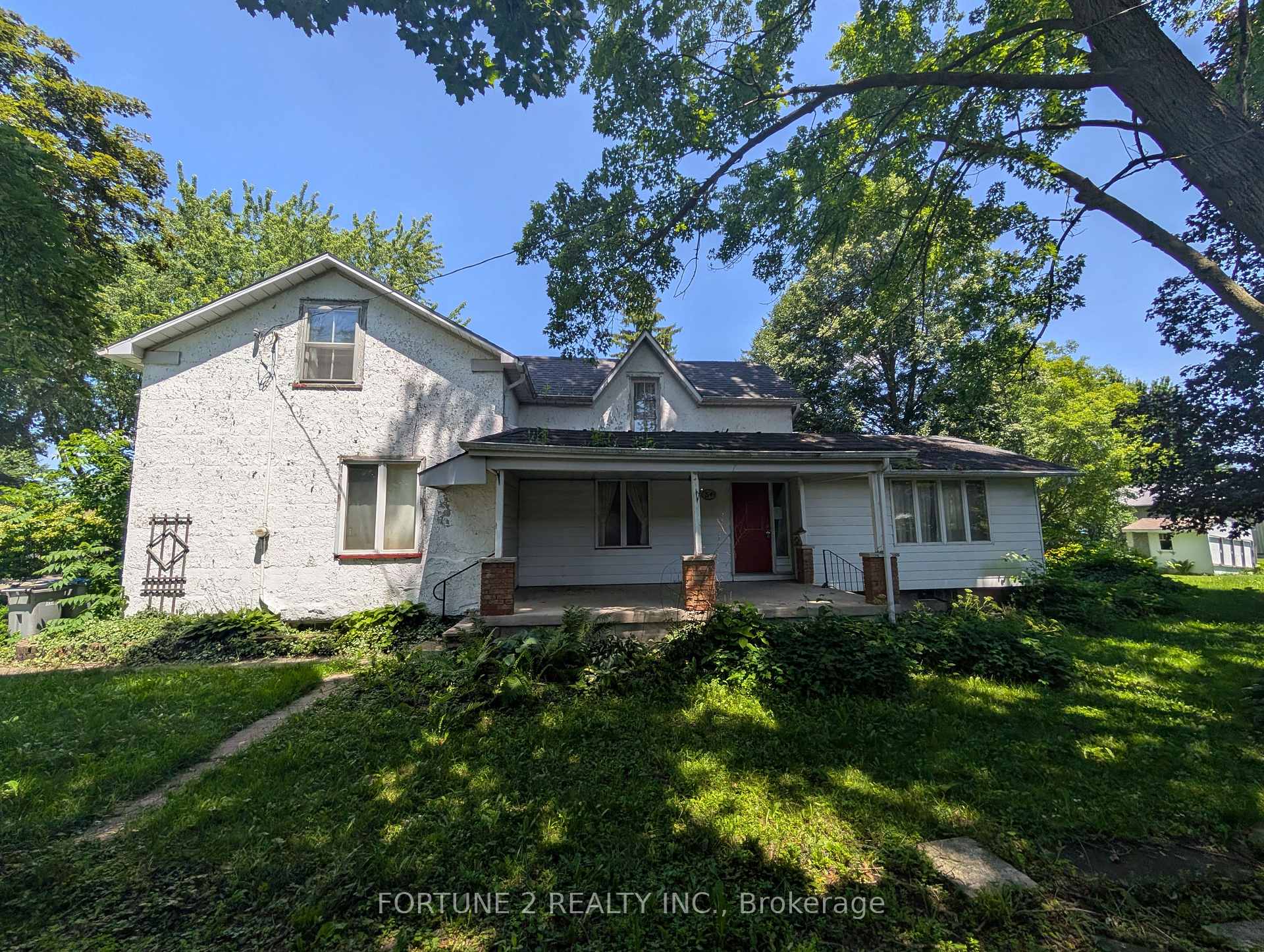 Photo of 54 Main Street N