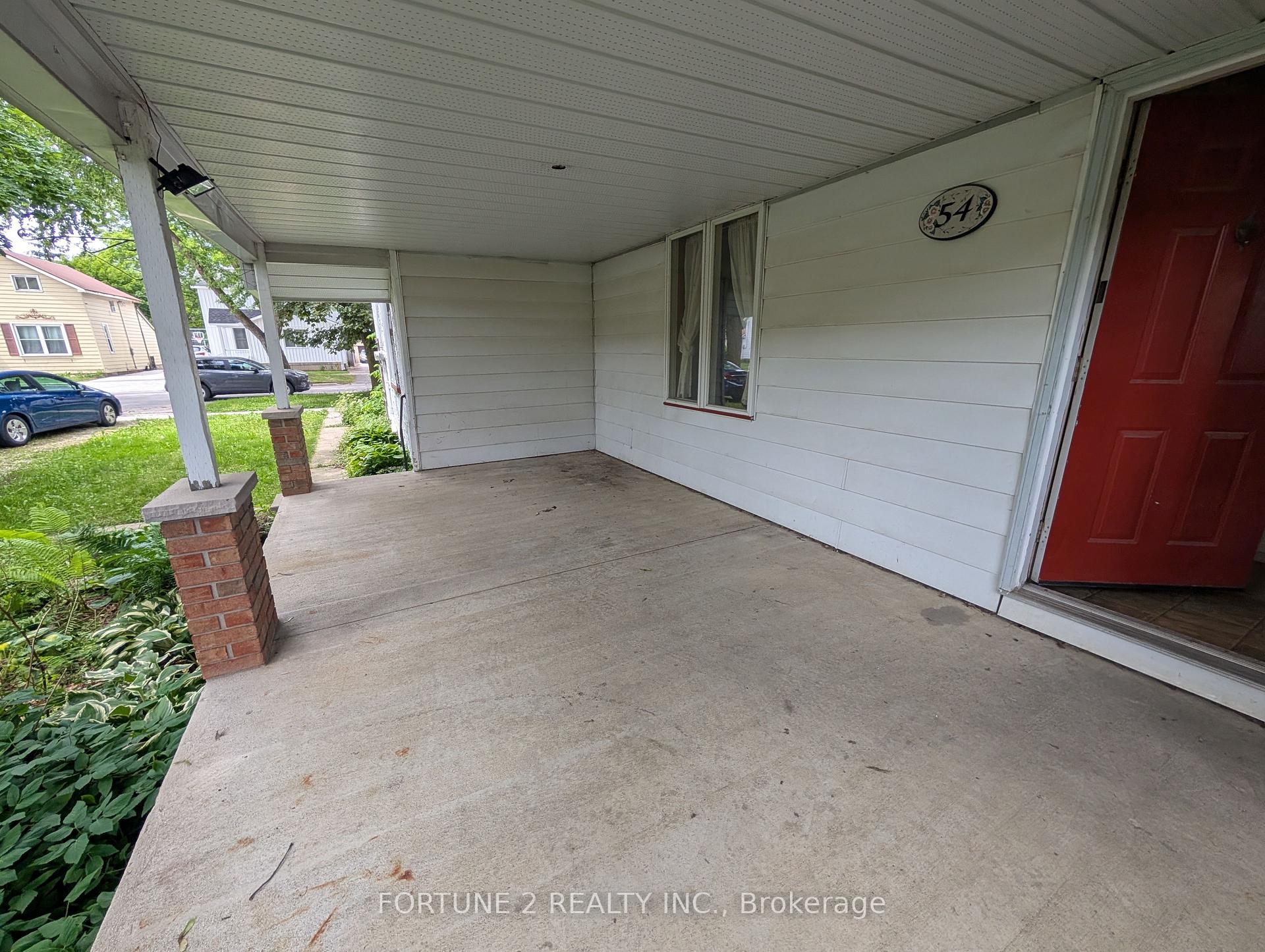 Photo 7 of 54 Main Street N, Huron East, Seaforth — HOMEH