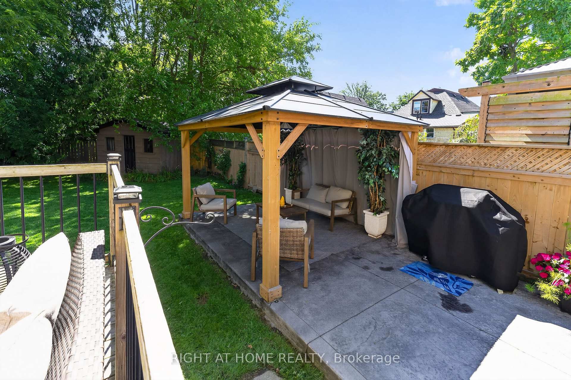 Photo 42 of 41 Hincks Street, St. Thomas — HOMEH