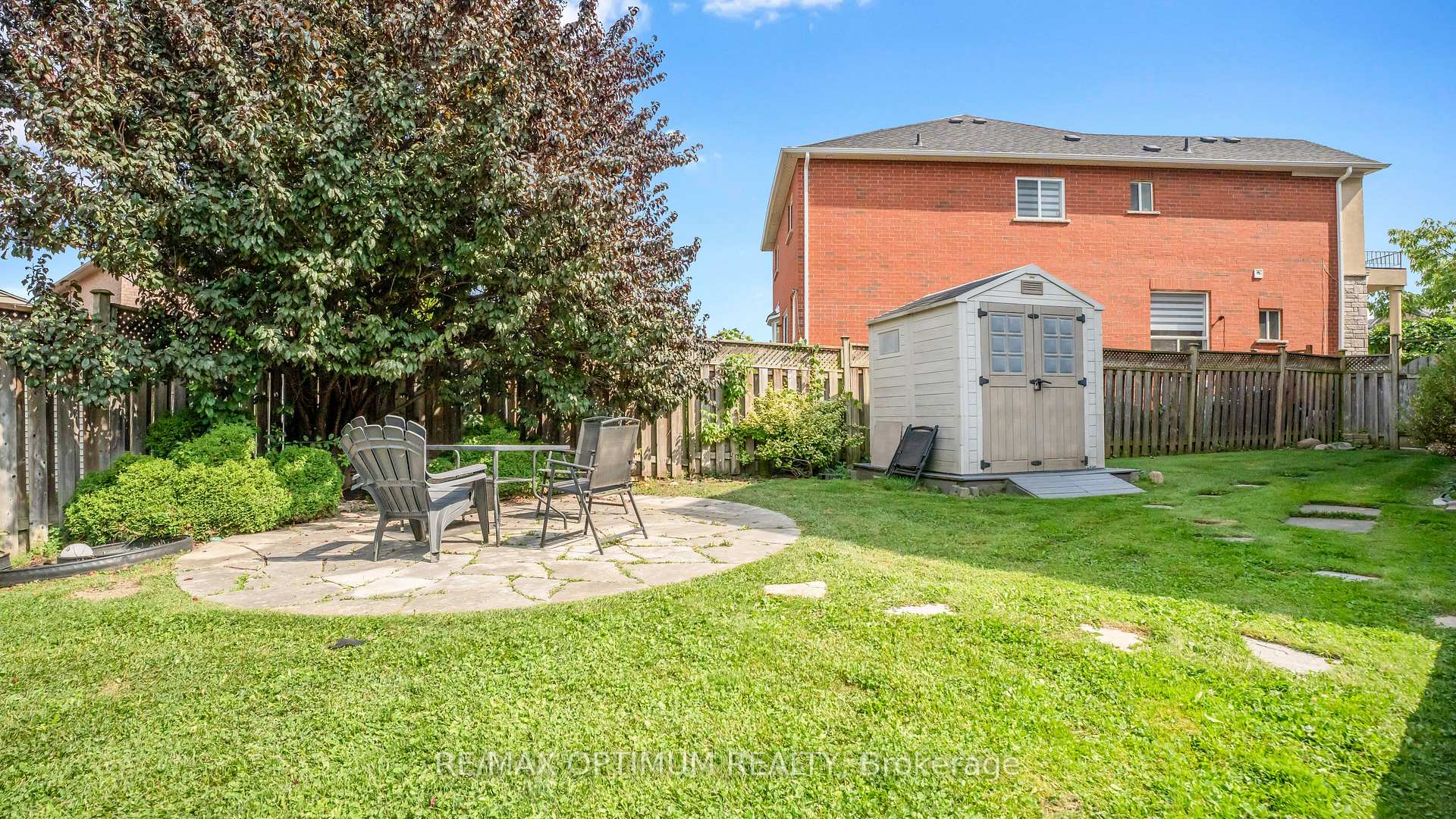 Photo 41 of 82 Penbridge Circle, Brampton, Fletcher's Meadow — HOMEH
