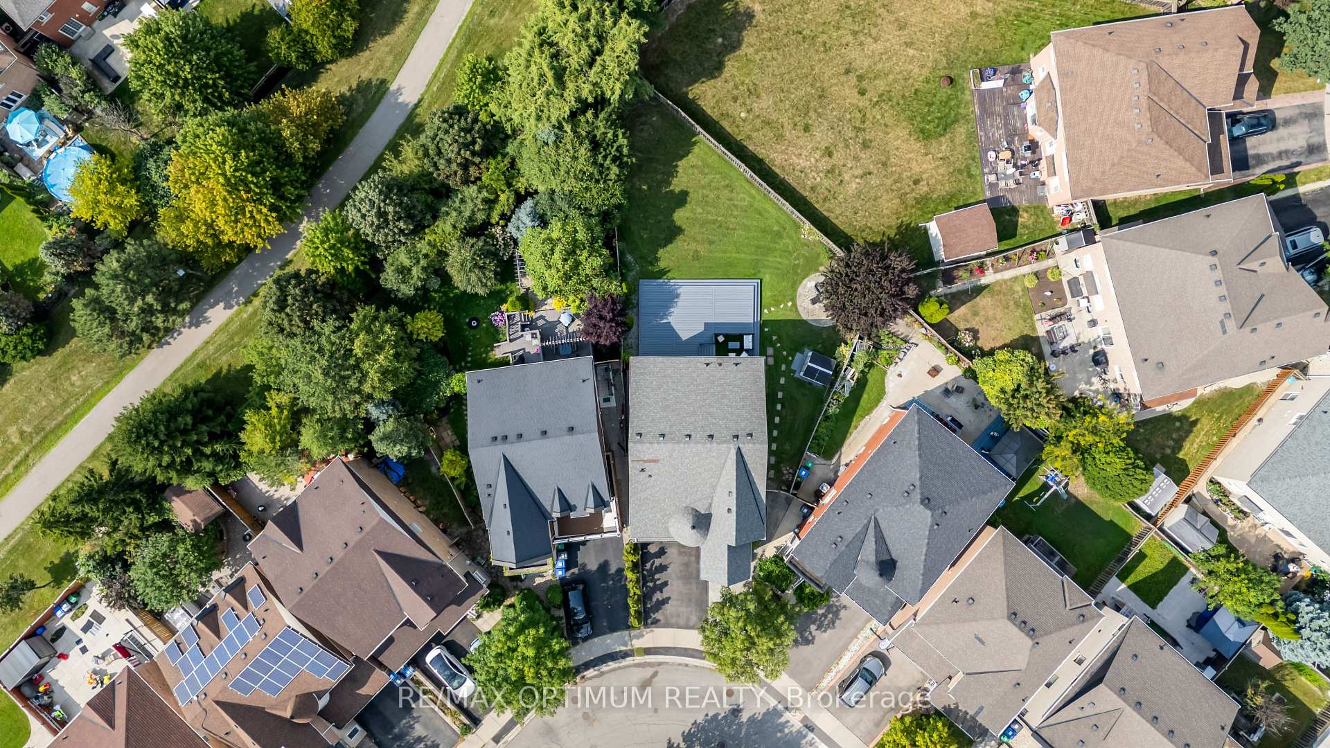 Photo 45 of 82 Penbridge Circle, Brampton, Fletcher's Meadow — HOMEH
