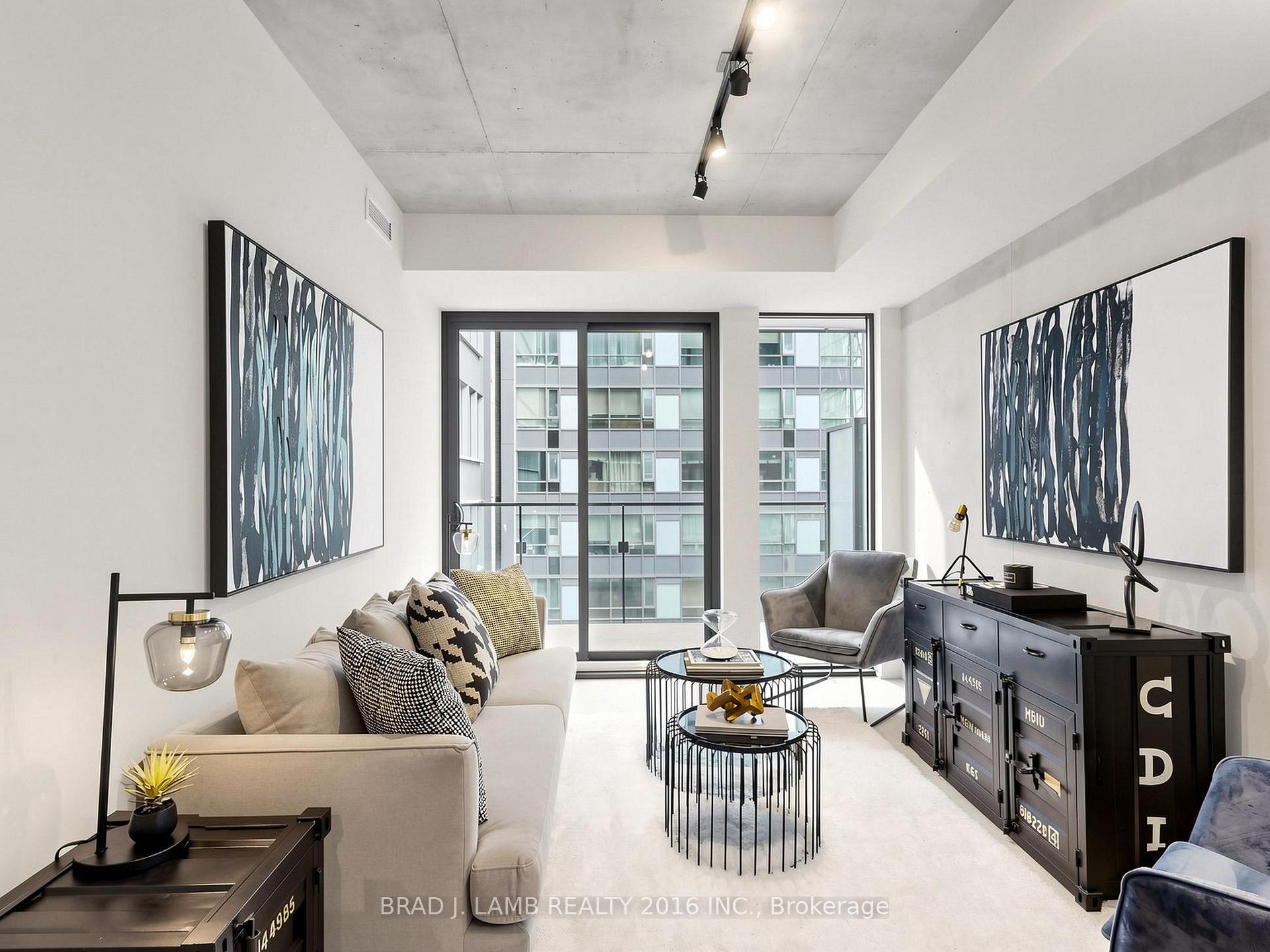 Photo 3 of Unit 405, 284 King Street E, Toronto, Moss Park — HOMEH