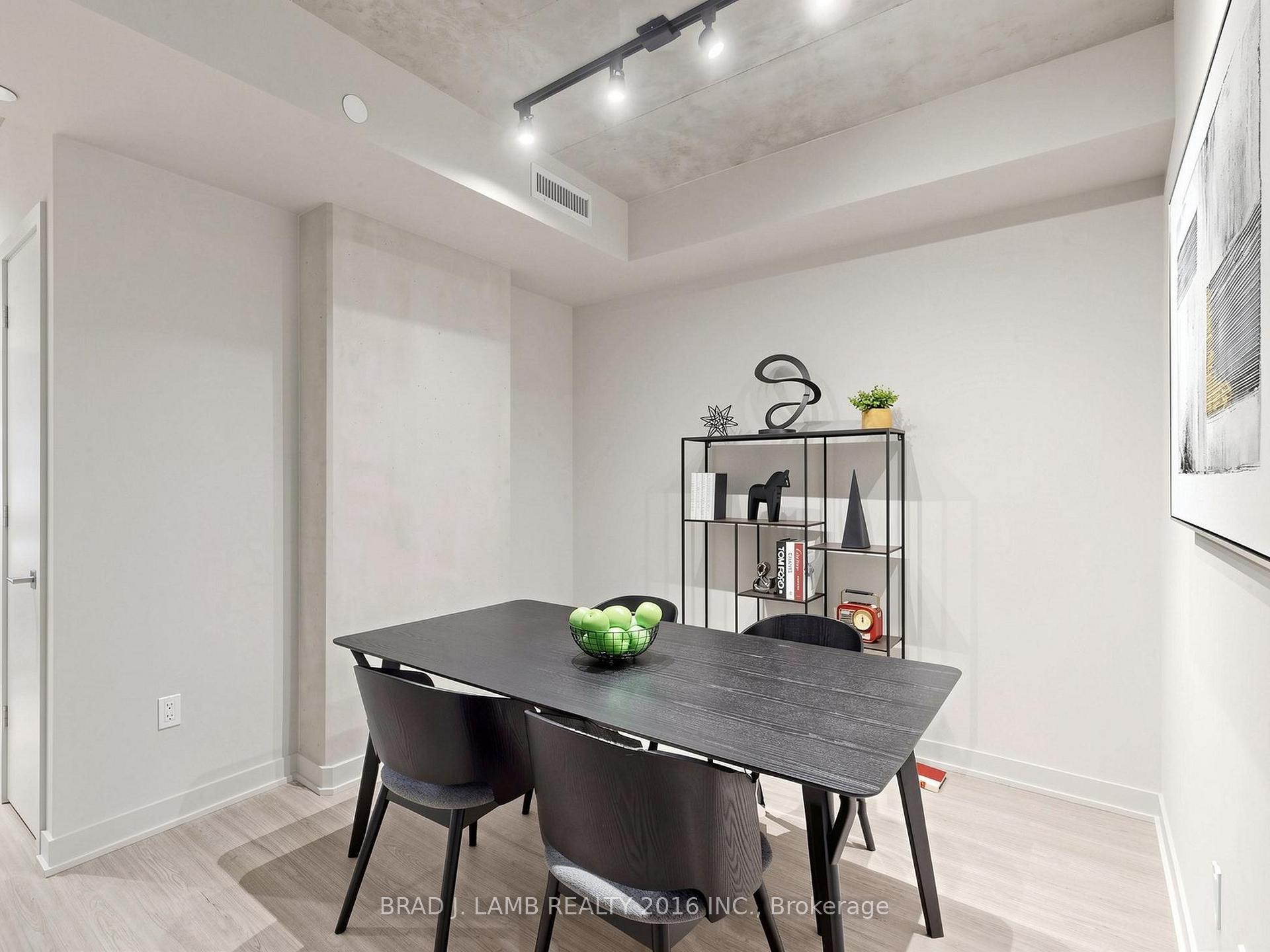 Photo 6 of Unit 405, 284 King Street E, Toronto, Moss Park — HOMEH