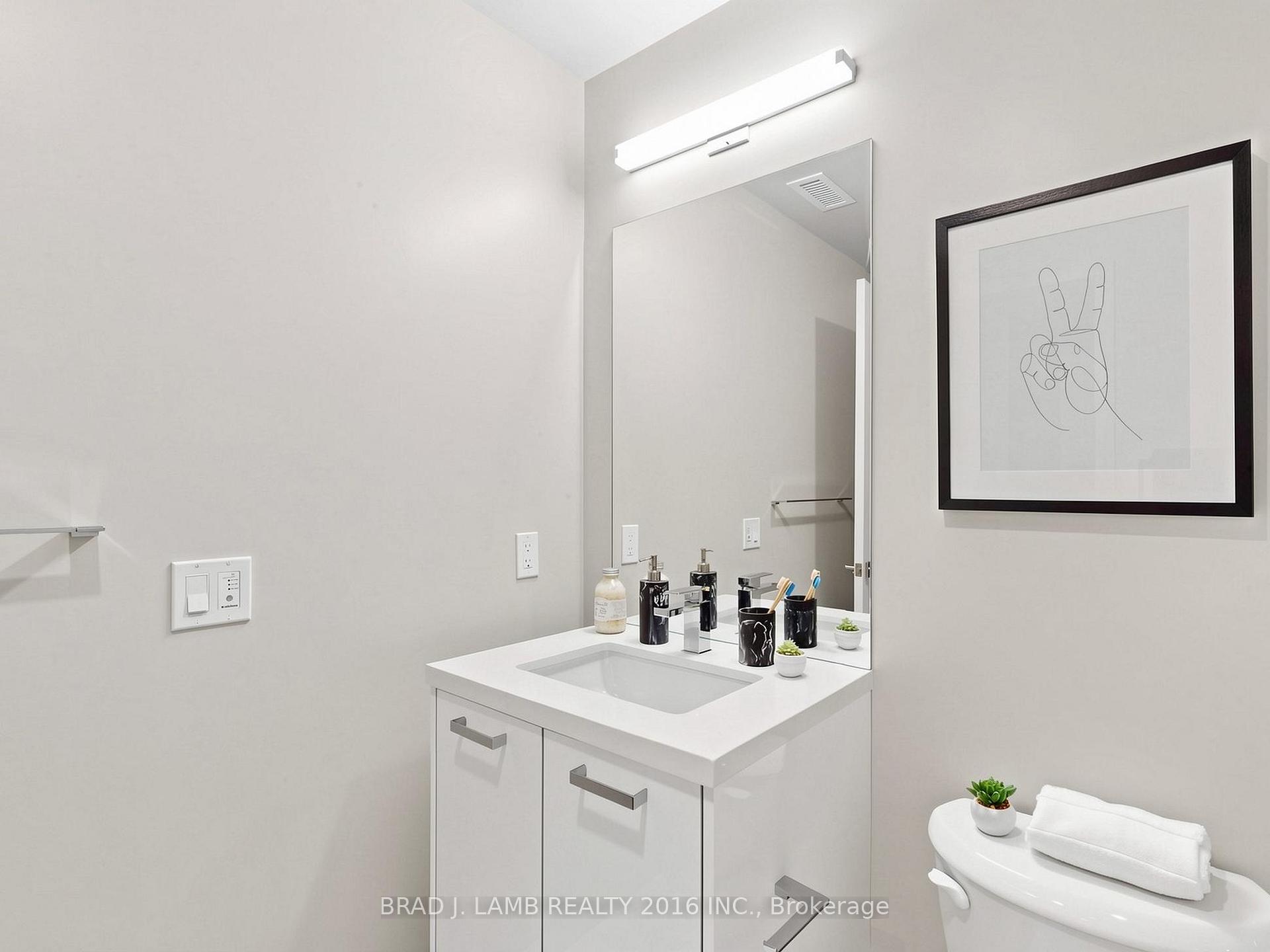 Photo 33 of Unit 405, 284 King Street E, Toronto, Moss Park — HOMEH