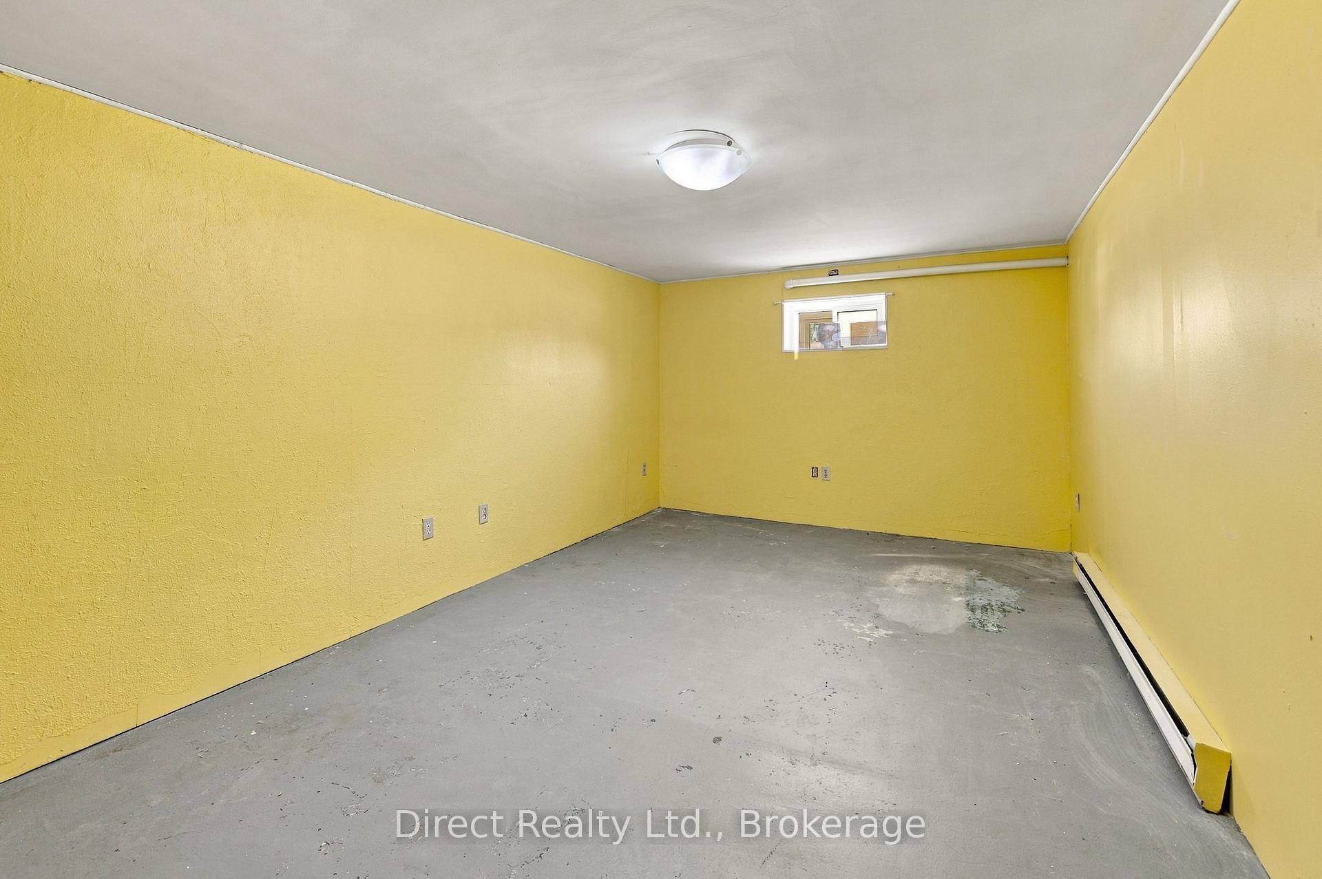 Photo 17 of 32 Meyers Street, Belleville, Belleville Ward — HOMEH
