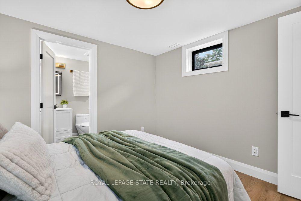 Photo 36 of 90 Lakeside Drive, Grimsby, Grimsby Beach — HOMEH
