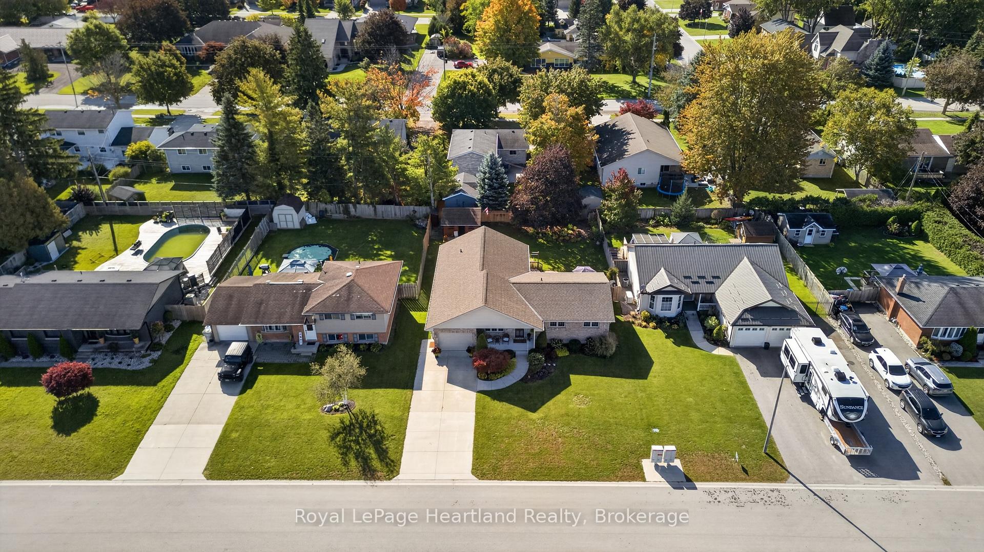 Photo 37 of 9 Sherwood Crescent, South Huron, Exeter — HOMEH