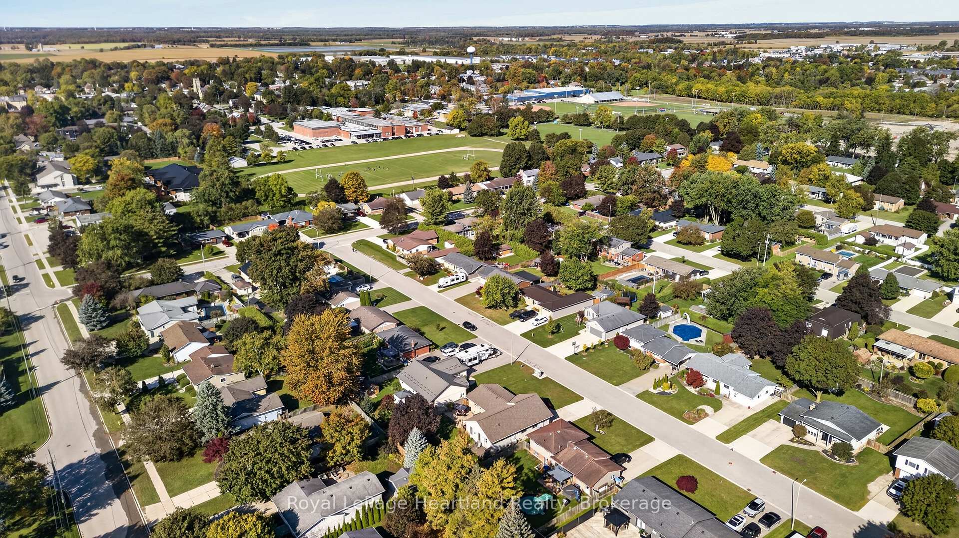 Photo 43 of 9 Sherwood Crescent, South Huron, Exeter — HOMEH