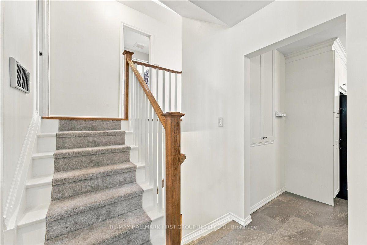 Photo 21 of 820 Bem Avenue, Pickering, Bay Ridges — HOMEH
