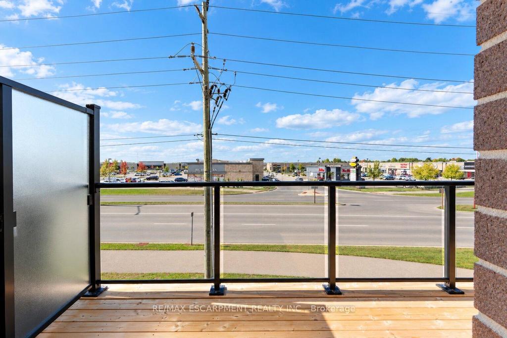 Photo 22 of Unit 29, 120 Court Drive, Brant, Paris — HOMEH