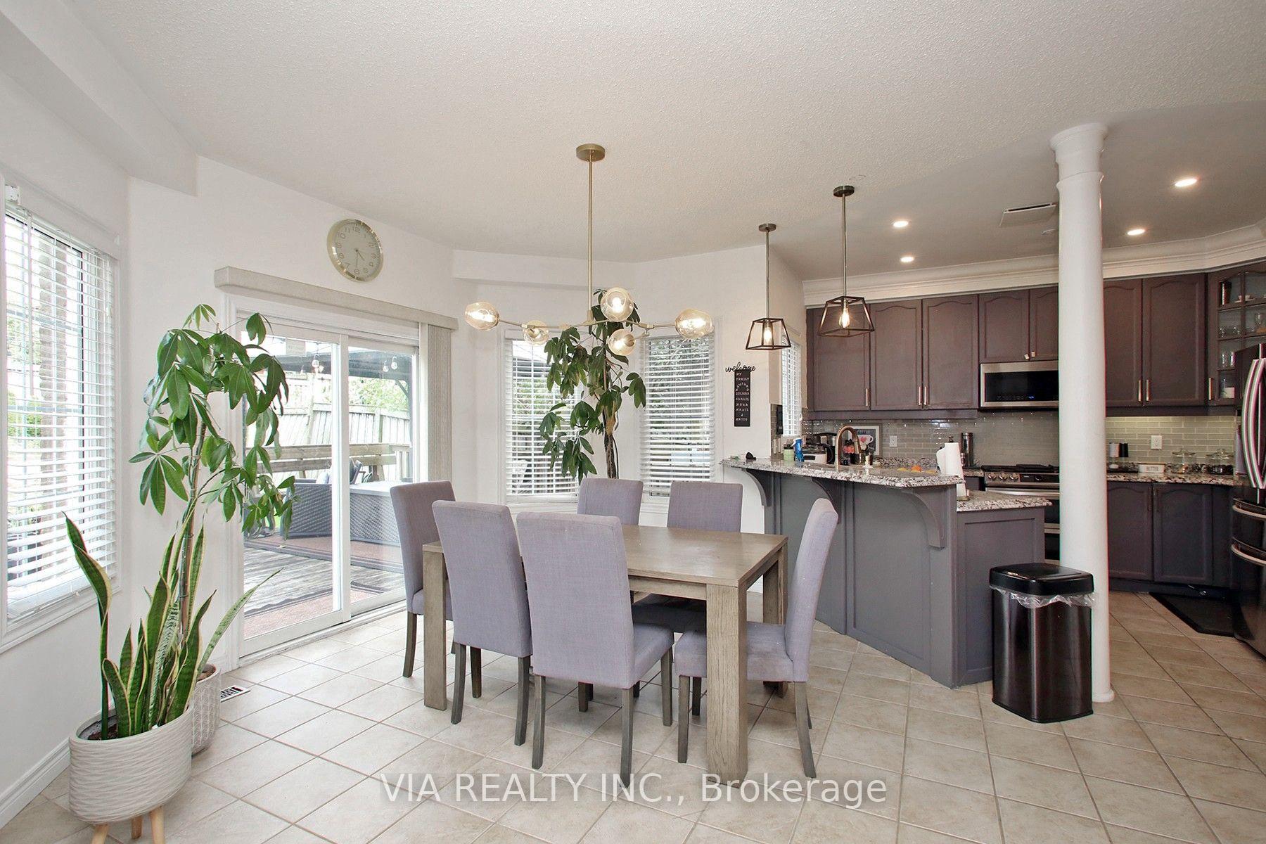 Photo 5 of 1533 Skyview Street, Oshawa, Taunton — HOMEH