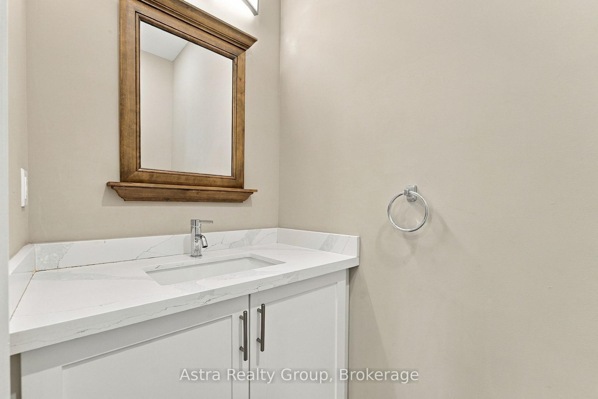 Photo 7 of 181 Anglo Street, Bracebridge — HOMEH