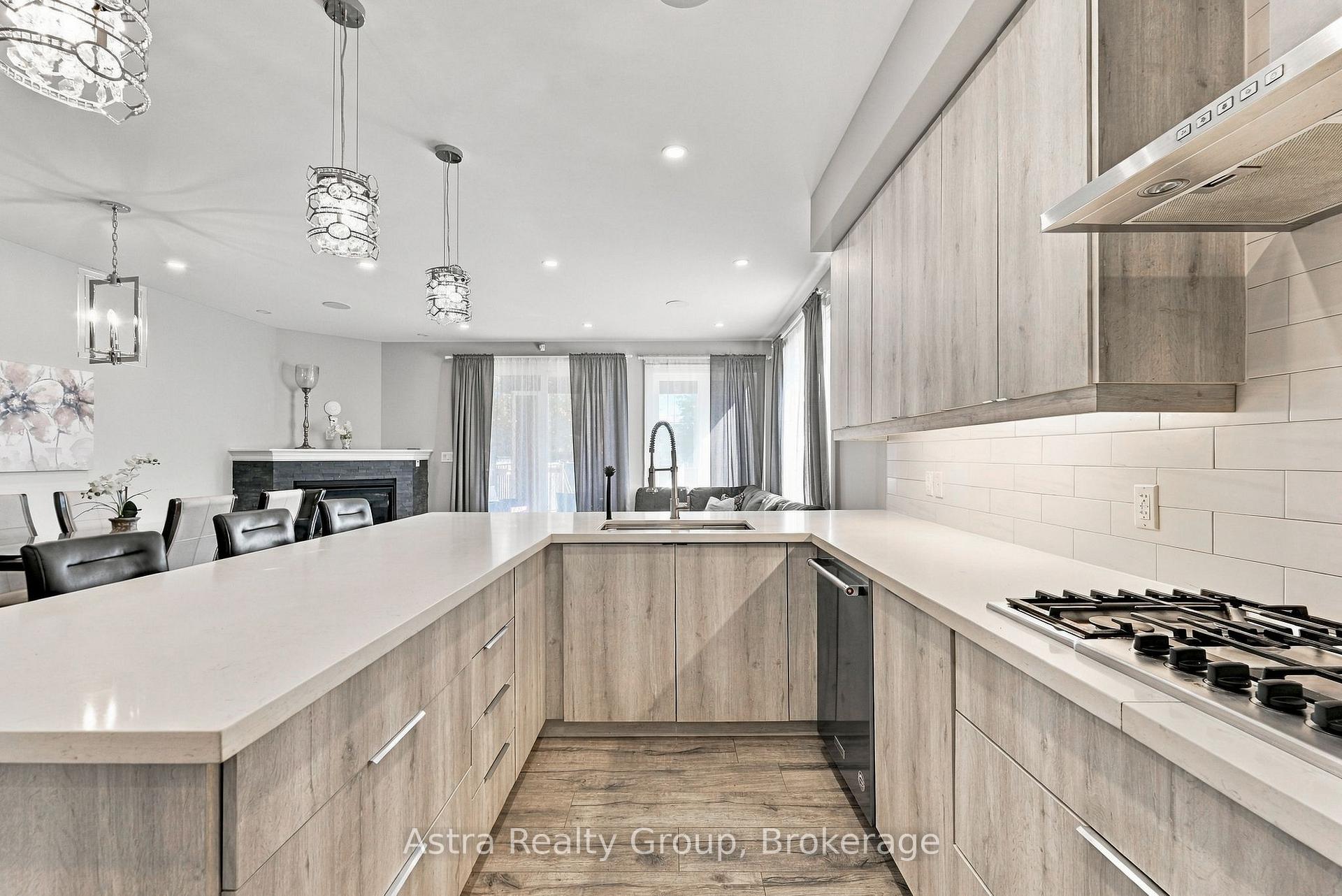 Photo 10 of 181 Anglo Street, Bracebridge — HOMEH