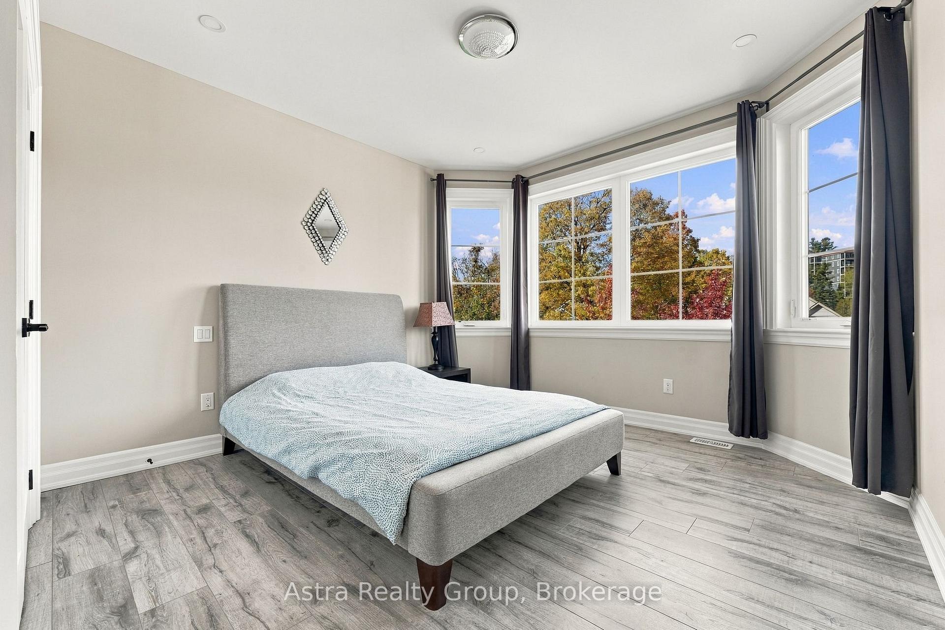 Photo 30 of 181 Anglo Street, Bracebridge — HOMEH