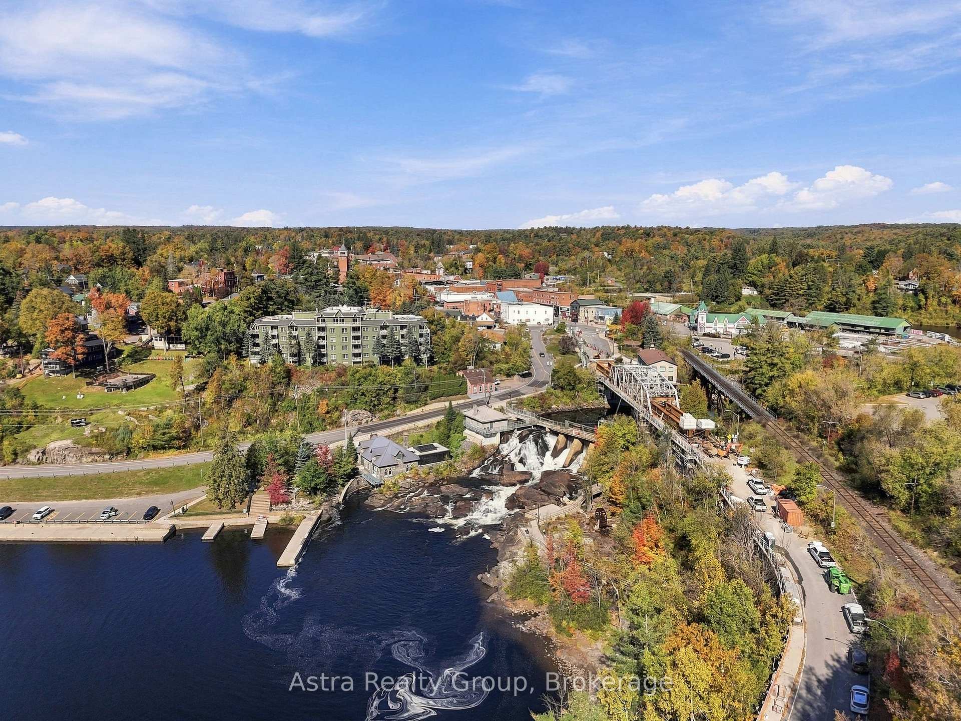 Photo 48 of 181 Anglo Street, Bracebridge — HOMEH