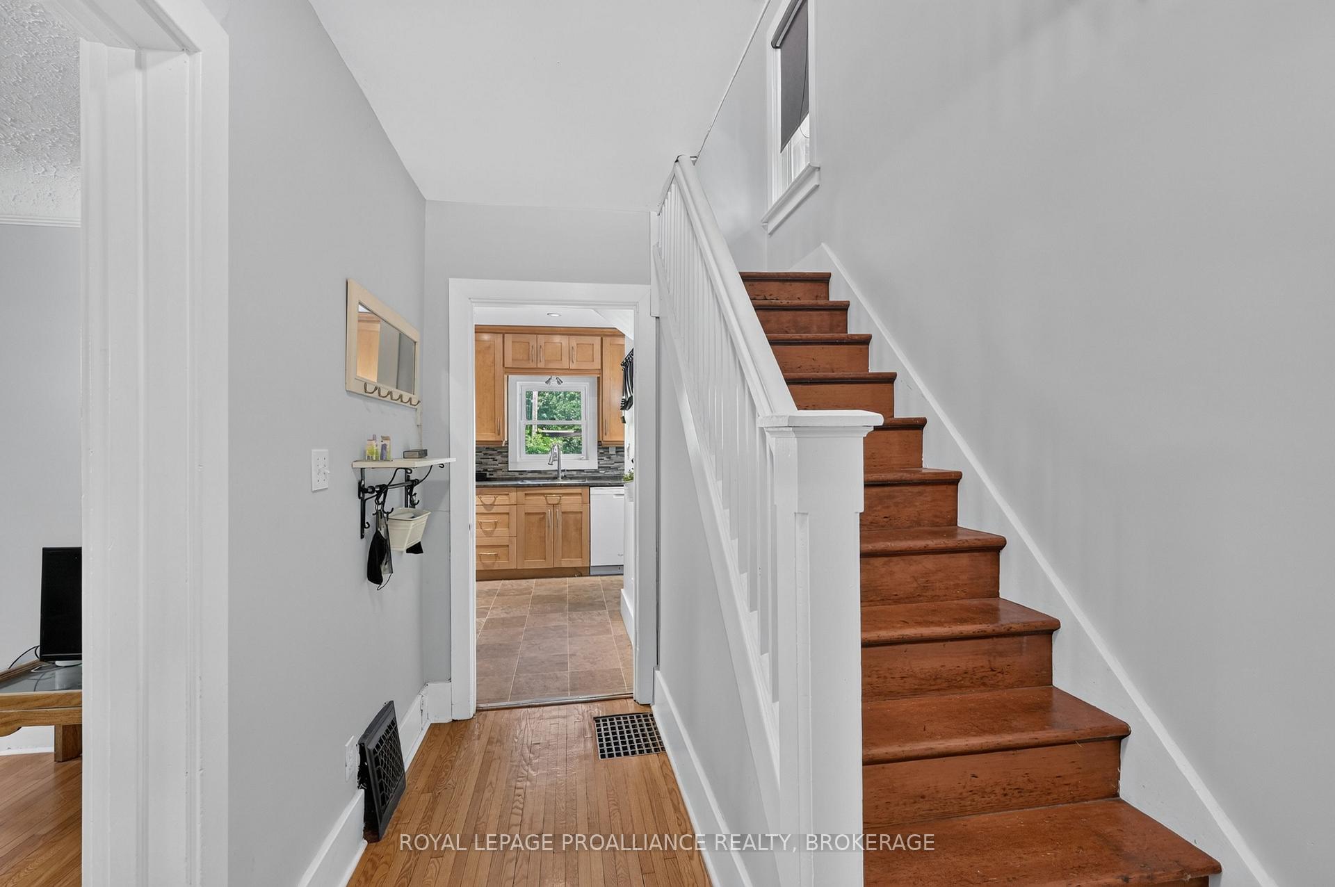 Photo 4 of 101 Napier Street, Kingston, Central City East — HOMEH