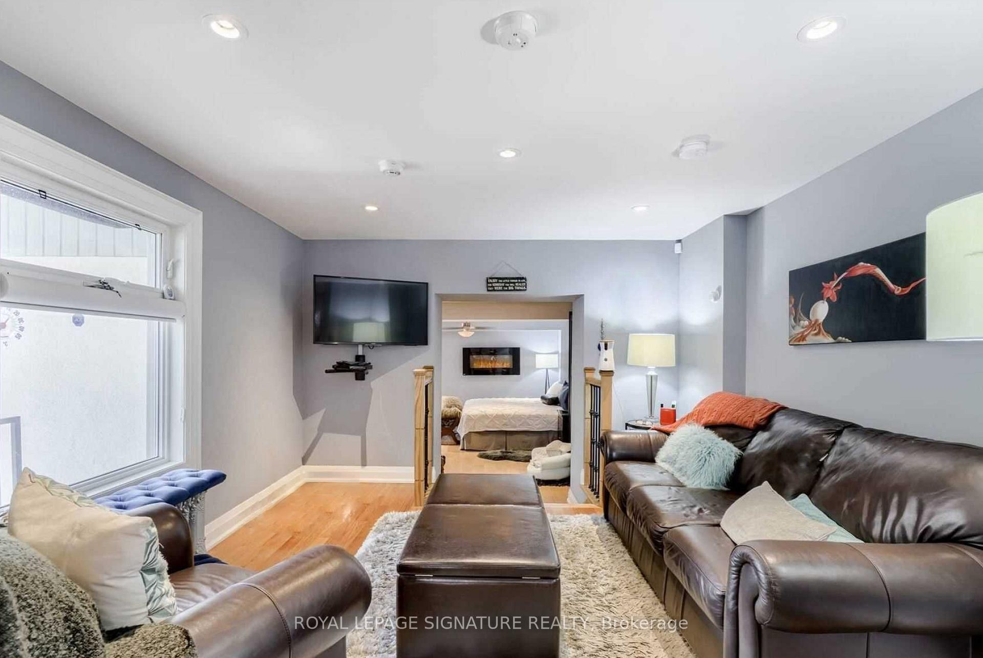 Photo 7 of 23 Abbs Street, Toronto, Roncesvalles — HOMEH