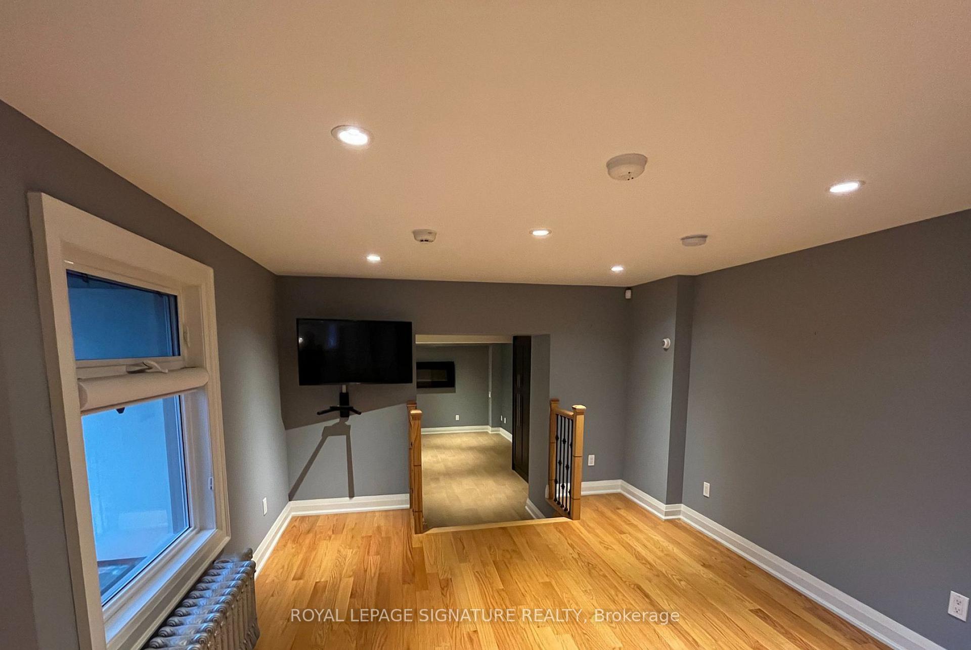 Photo 20 of 23 Abbs Street, Toronto, Roncesvalles — HOMEH
