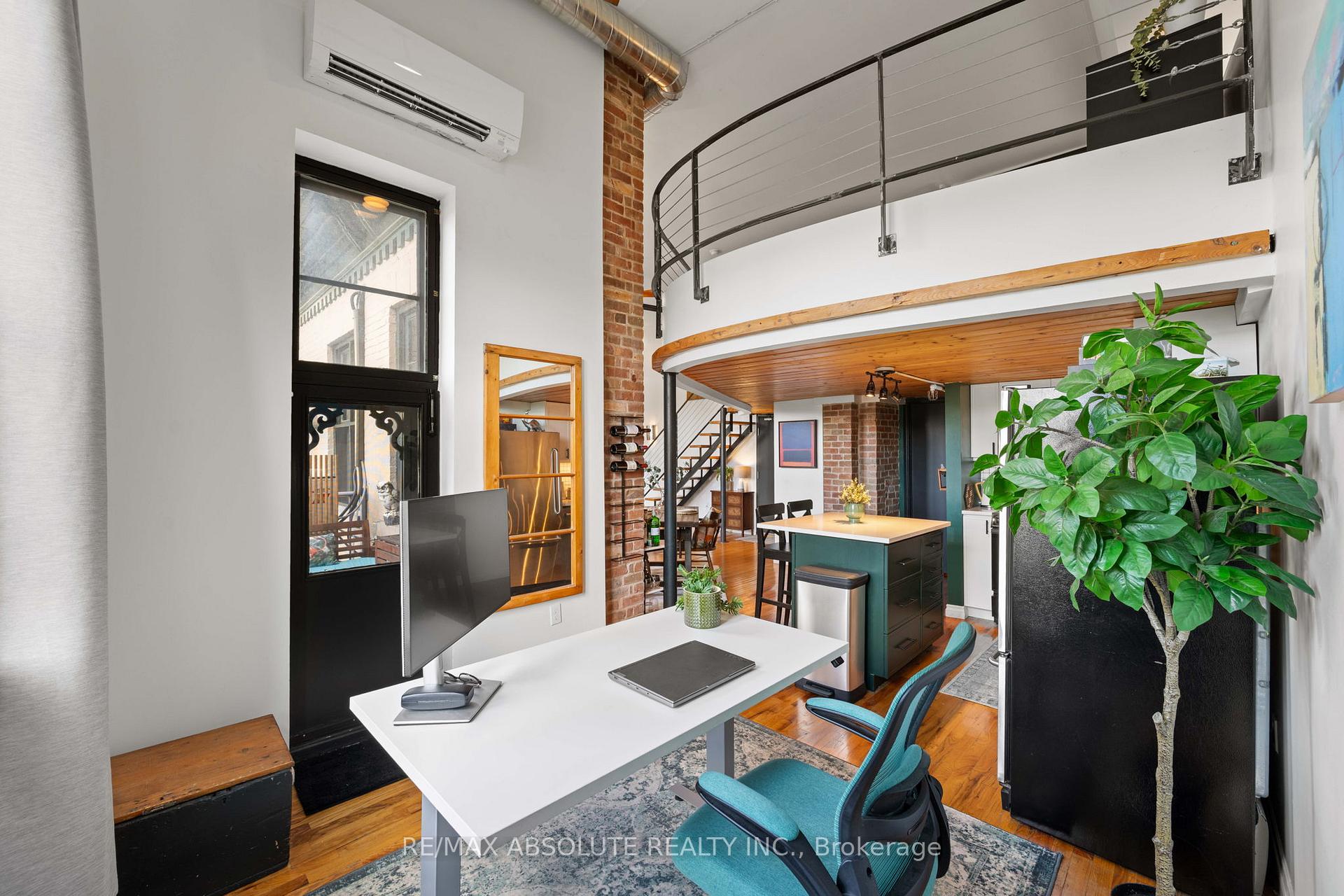 Photo 14 of Unit 404, 589 Rideau Street, Ottawa, Lower Town — HOMEH