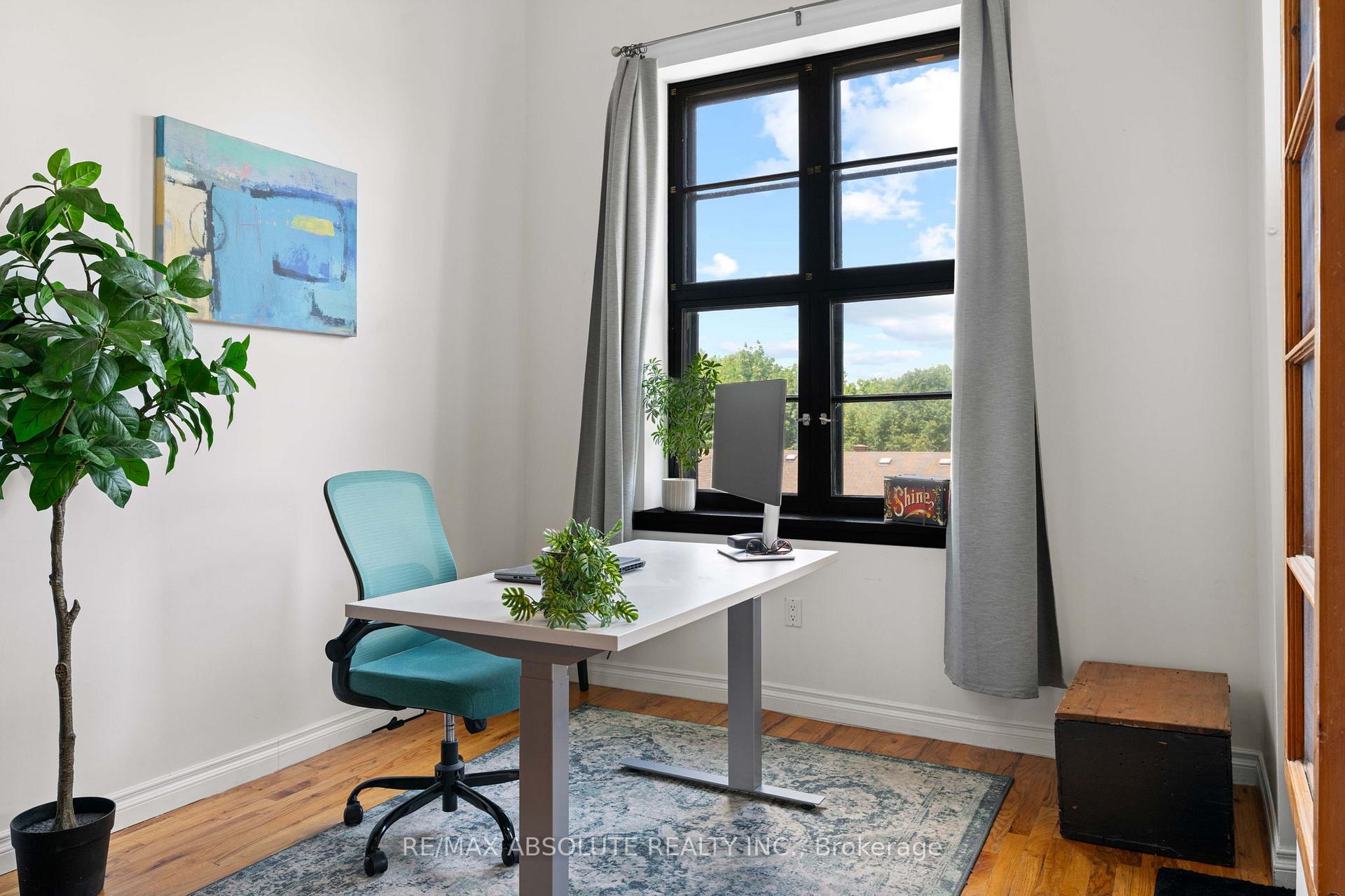 Photo 15 of Unit 404, 589 Rideau Street, Ottawa, Lower Town — HOMEH