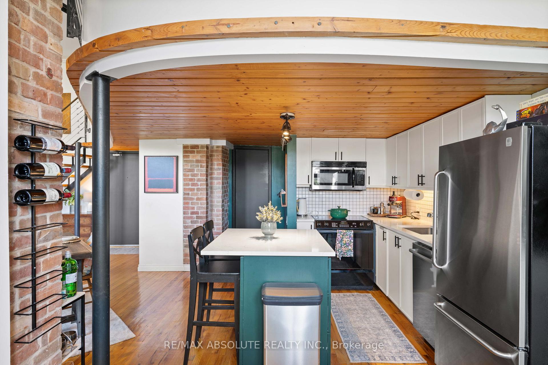 Photo 16 of Unit 404, 589 Rideau Street, Ottawa, Lower Town — HOMEH