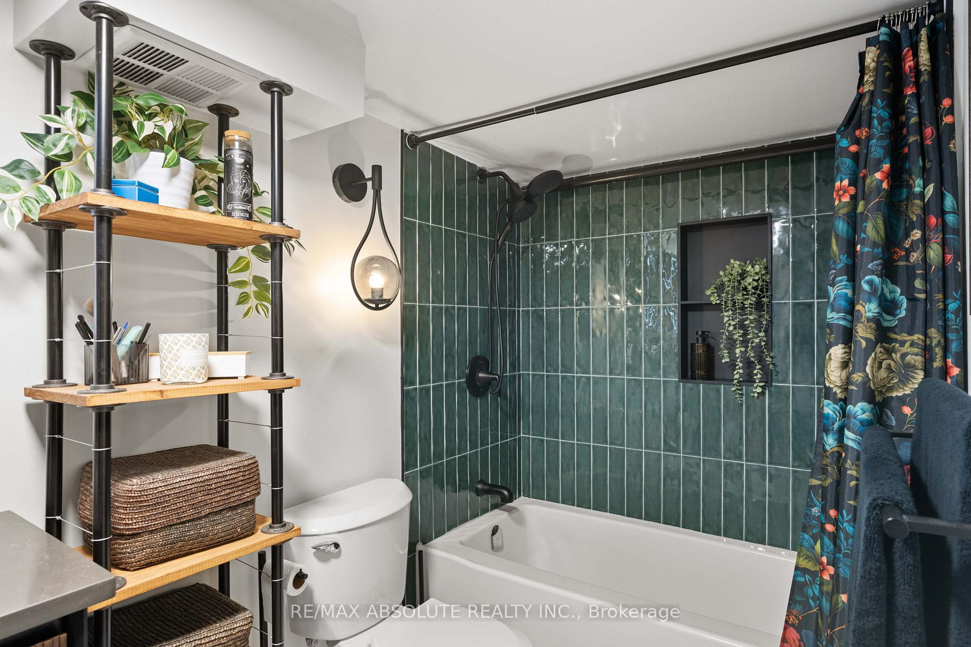 Photo 33 of Unit 404, 589 Rideau Street, Ottawa, Lower Town — HOMEH